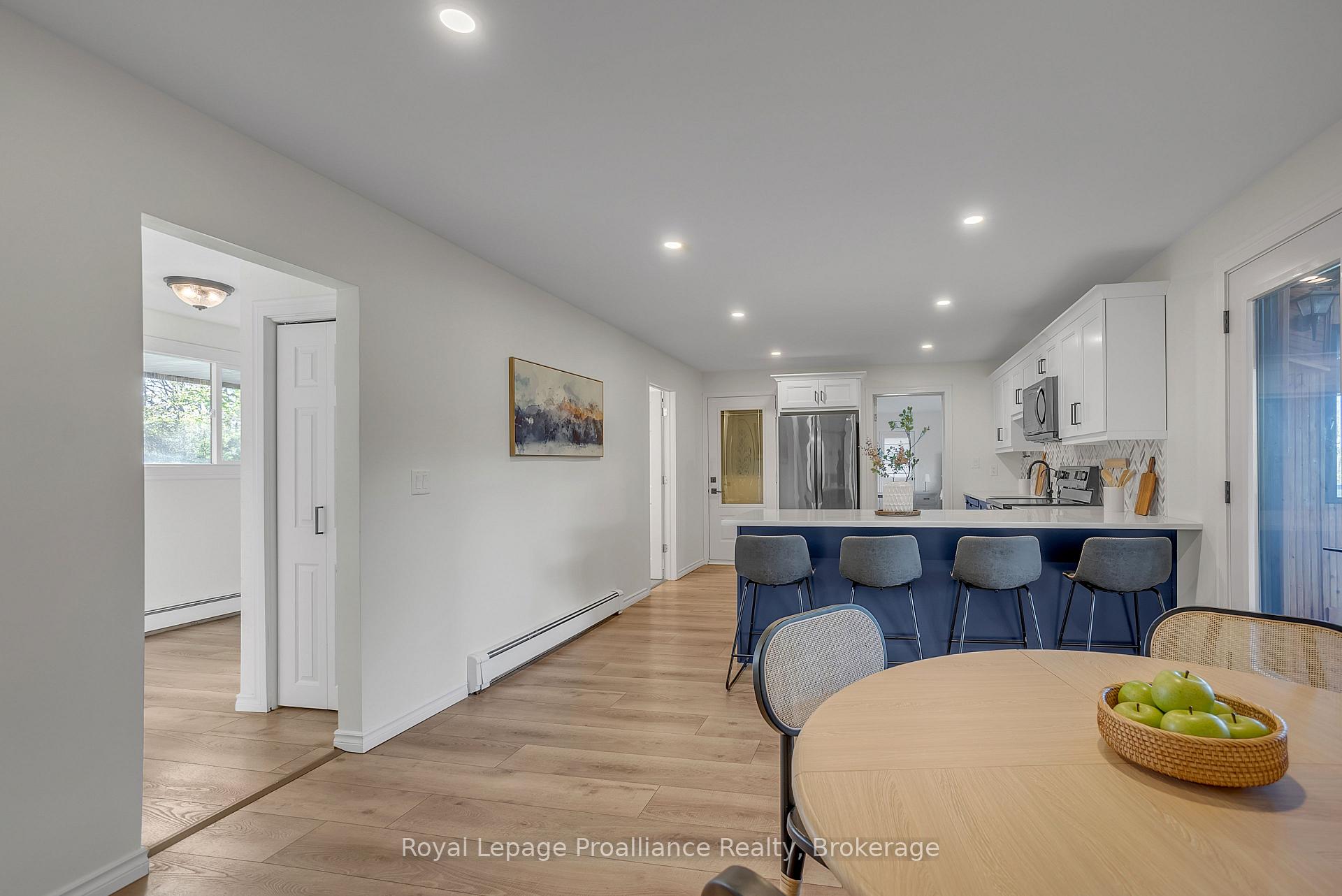 Photo 19 of 684 Gallivan Road, Quinte West, Sidney Ward — HOMEH