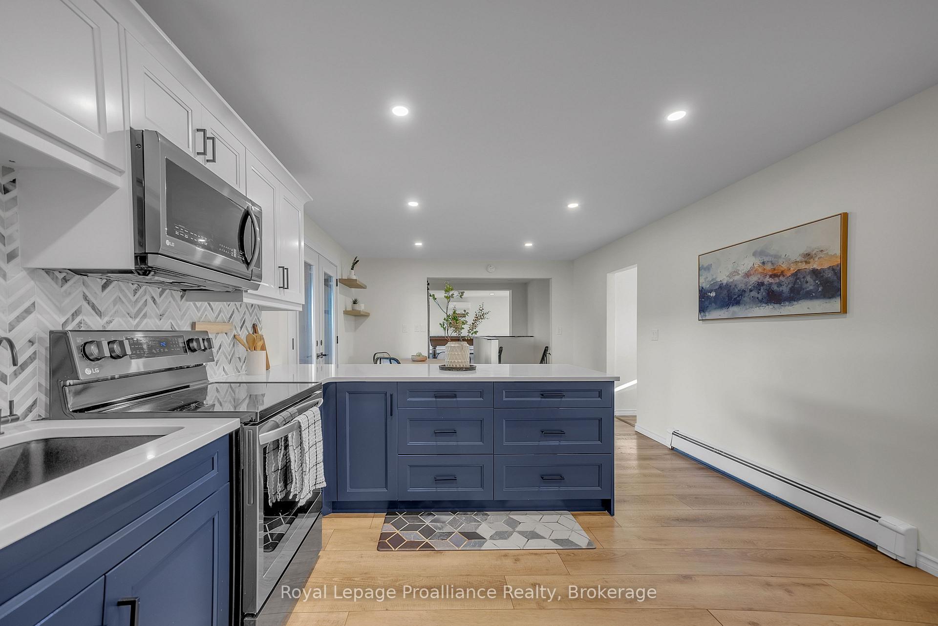 Photo 25 of 684 Gallivan Road, Quinte West, Sidney Ward — HOMEH