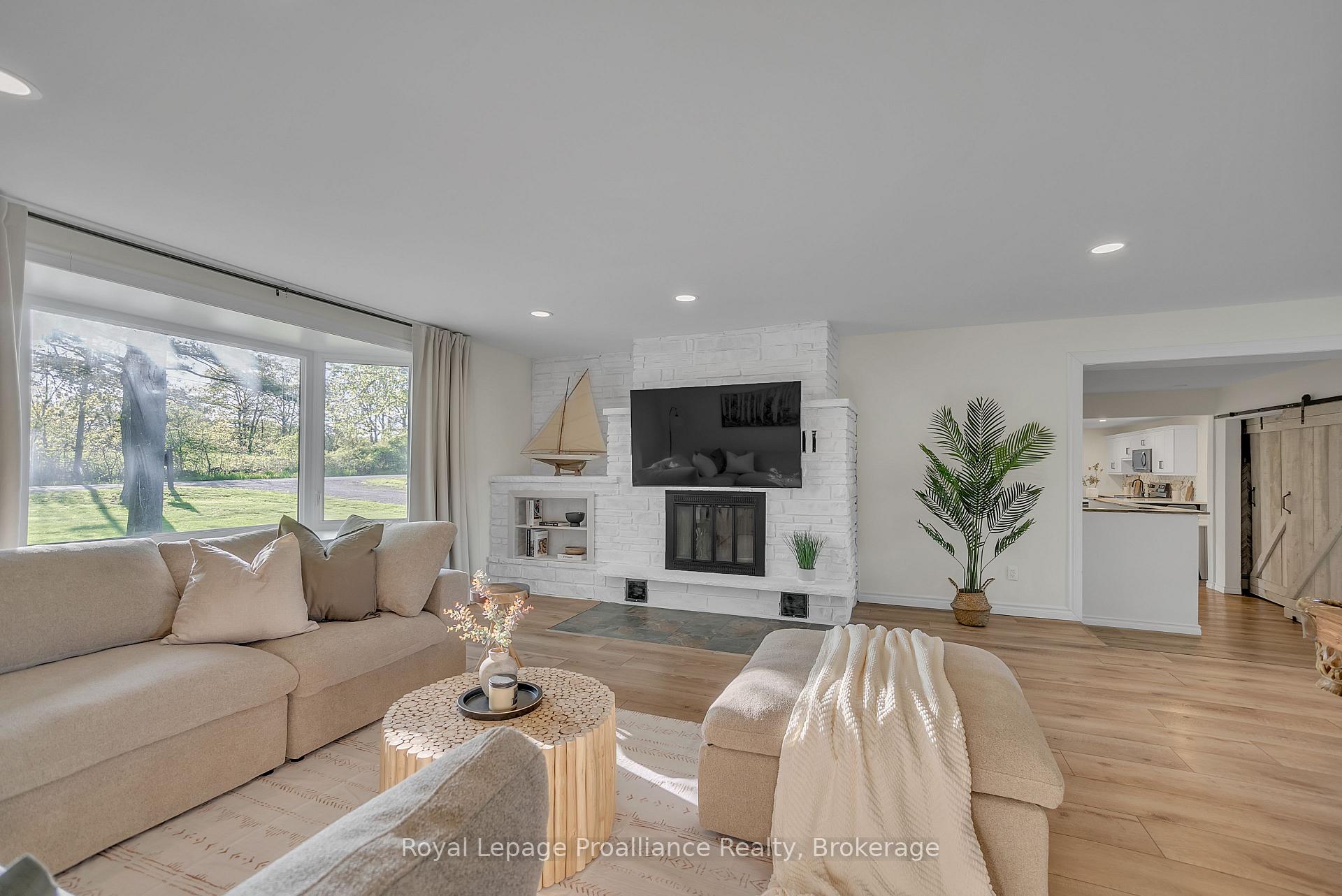 Photo 39 of 684 Gallivan Road, Quinte West, Sidney Ward — HOMEH