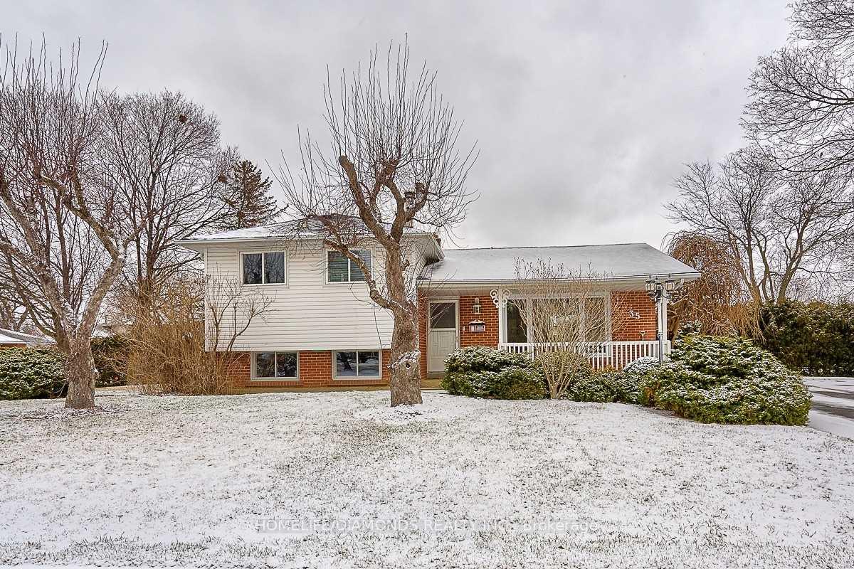 Photo 2 of 35 Edenborough Drive, Brampton, Southgate — HOMEH