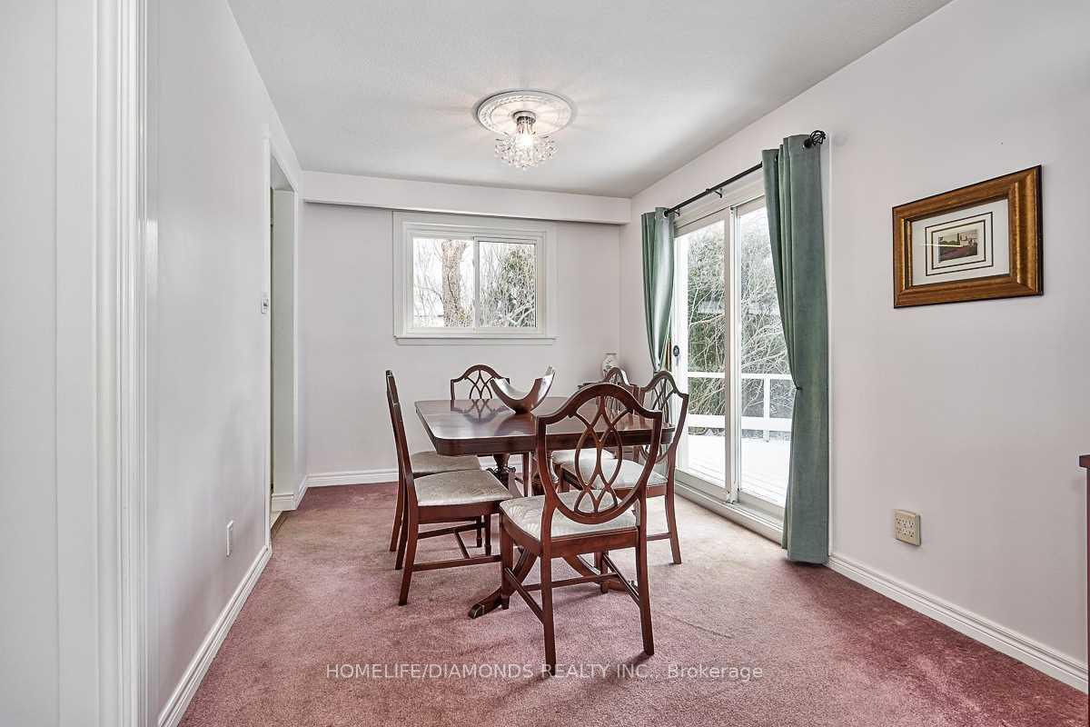 Photo 7 of 35 Edenborough Drive, Brampton, Southgate — HOMEH