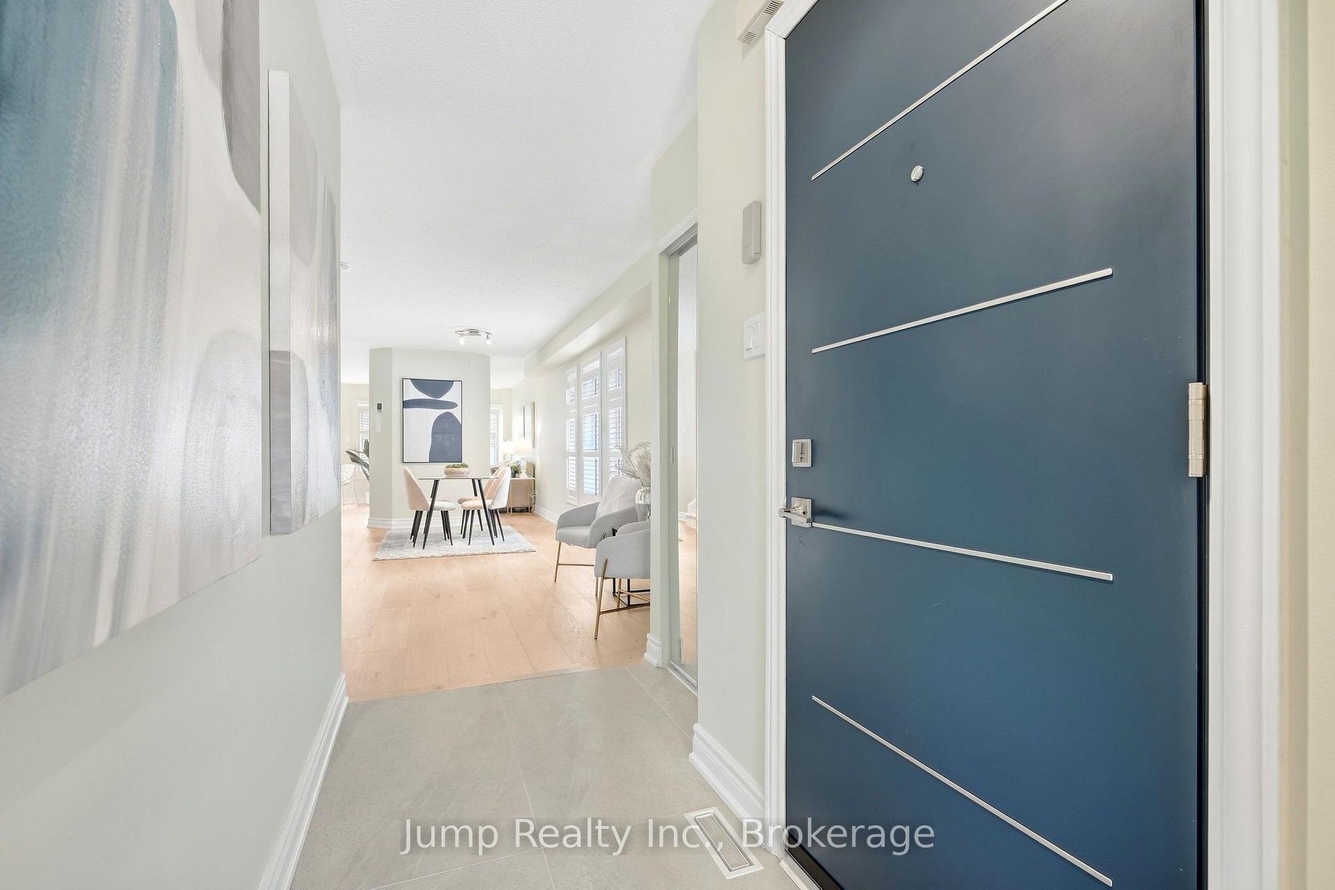 Photo 4 of 6981 Dunnview Court, Mississauga, Lisgar — HOMEH
