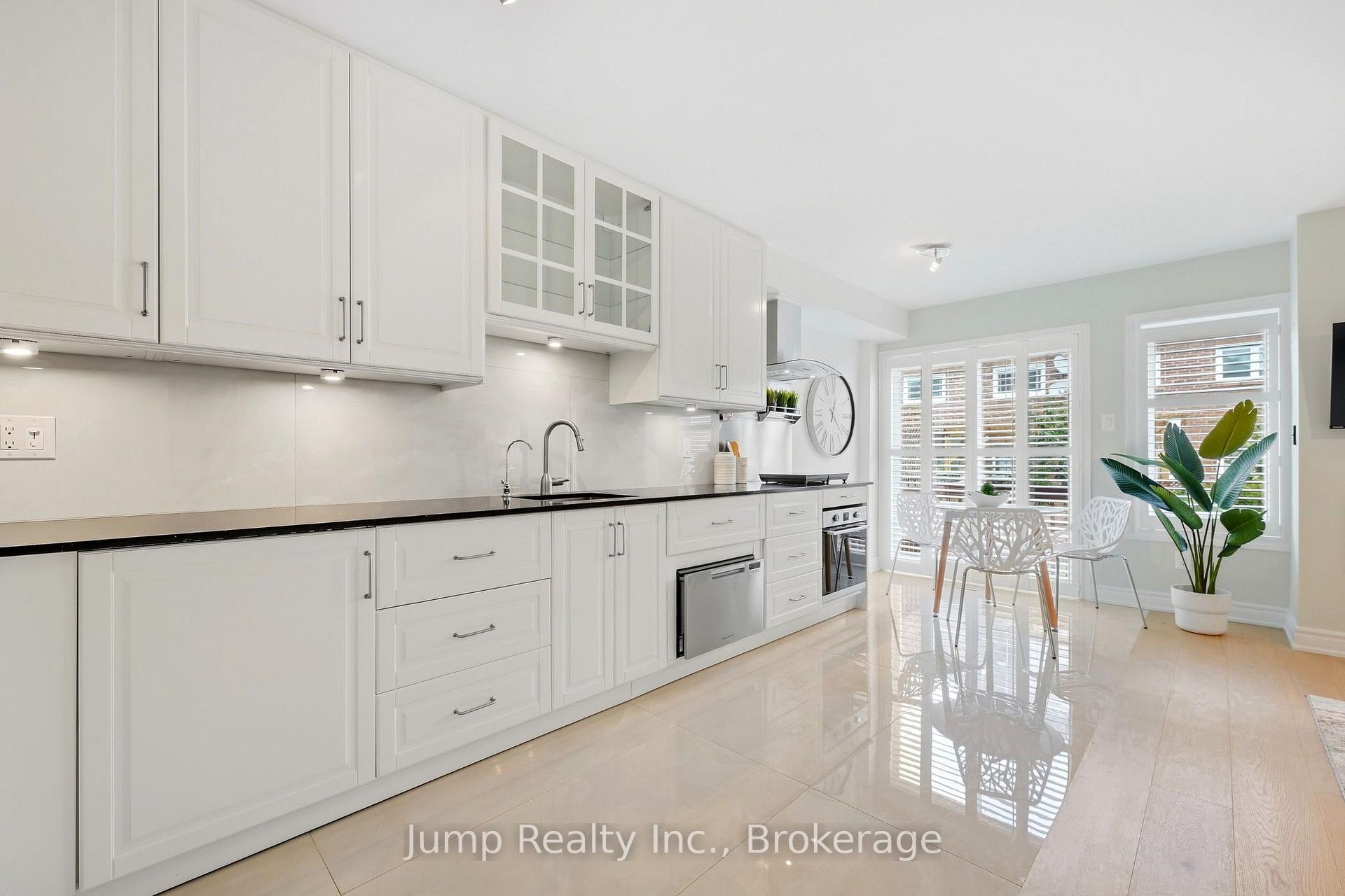 Photo 16 of 6981 Dunnview Court, Mississauga, Lisgar — HOMEH