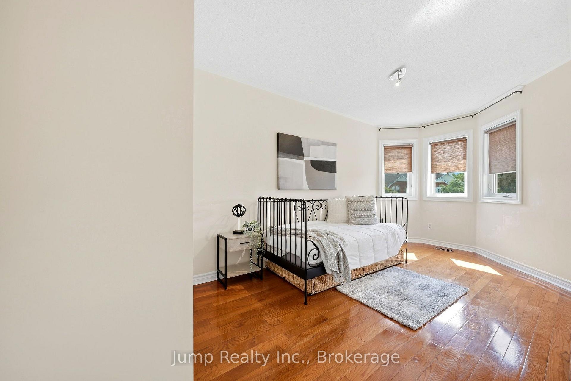 Photo 32 of 6981 Dunnview Court, Mississauga, Lisgar — HOMEH