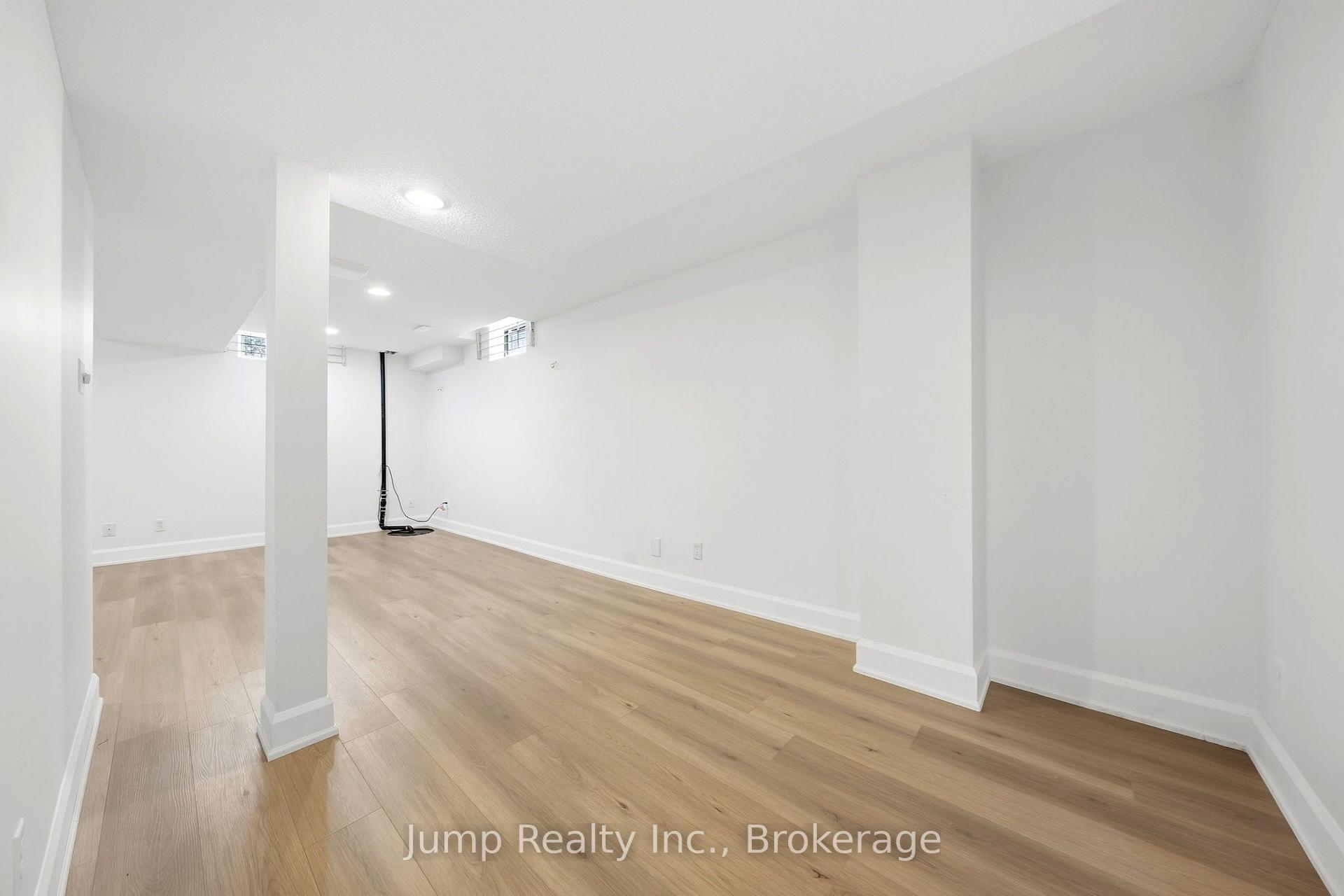 Photo 38 of 6981 Dunnview Court, Mississauga, Lisgar — HOMEH