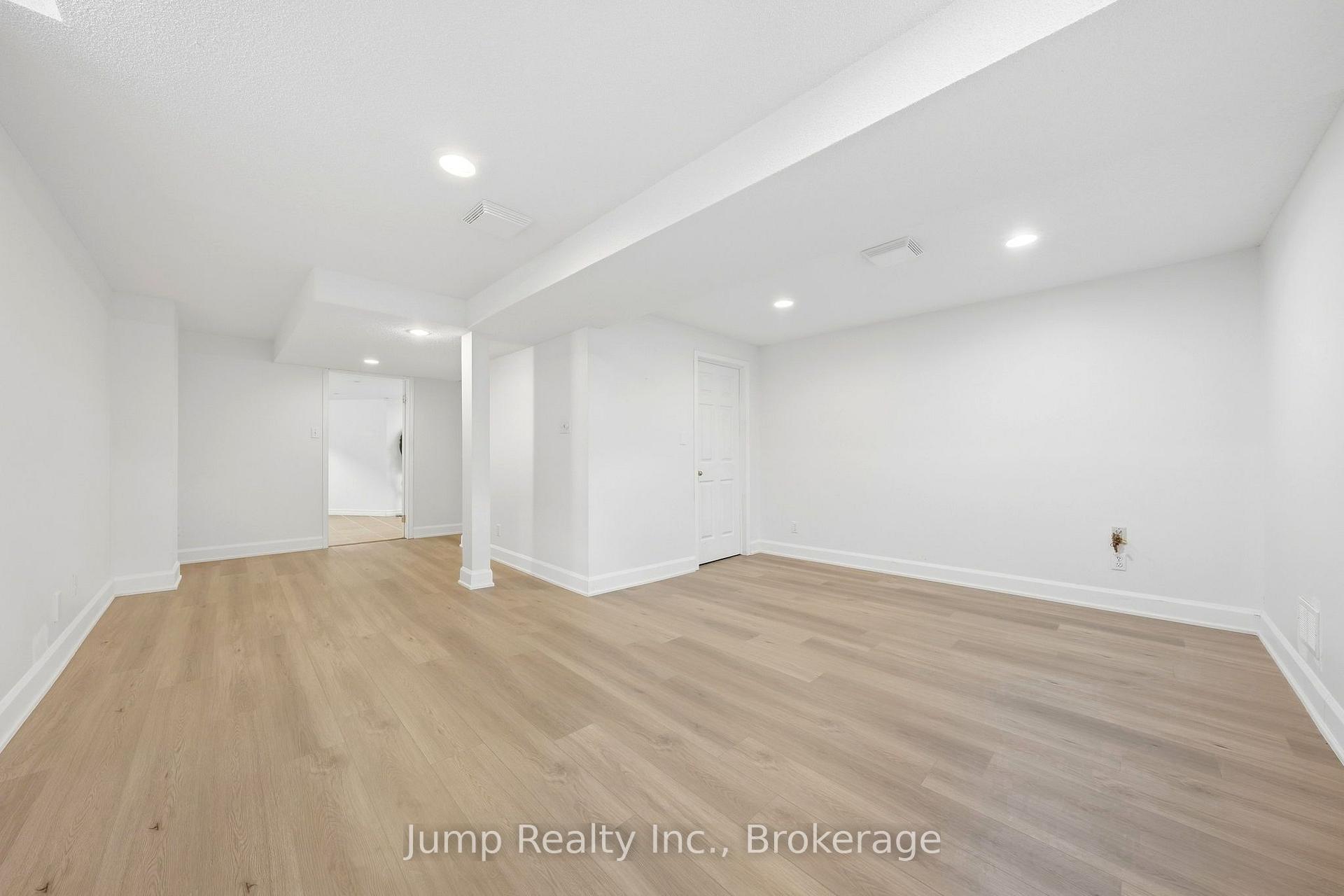 Photo 41 of 6981 Dunnview Court, Mississauga, Lisgar — HOMEH