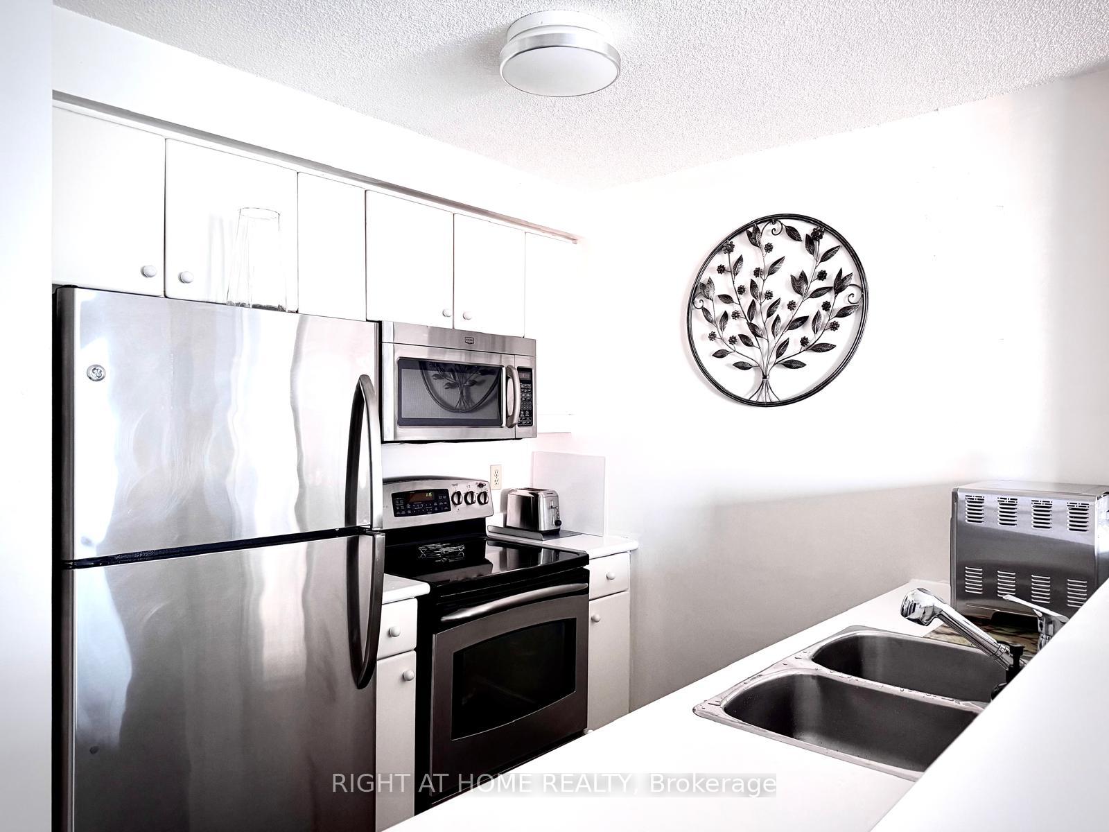 Photo 20 of Unit 1712, 10 Queens Quay W, Toronto, Waterfront Communities — HOMEH
