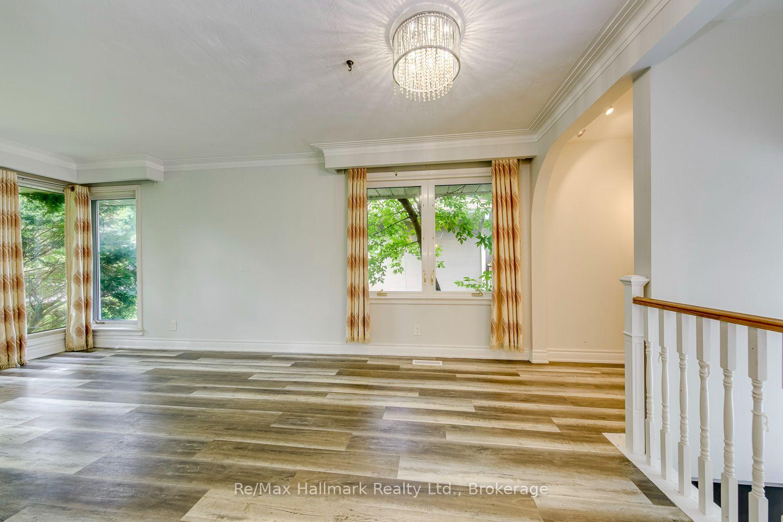 Photo 18 of 463 Candler Road, Oakville, Ford — HOMEH