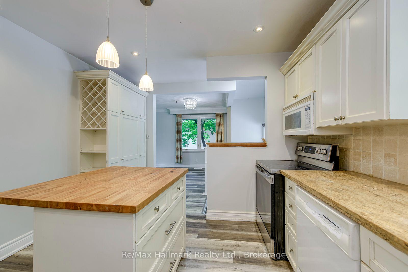 Photo 22 of 463 Candler Road, Oakville, Ford — HOMEH