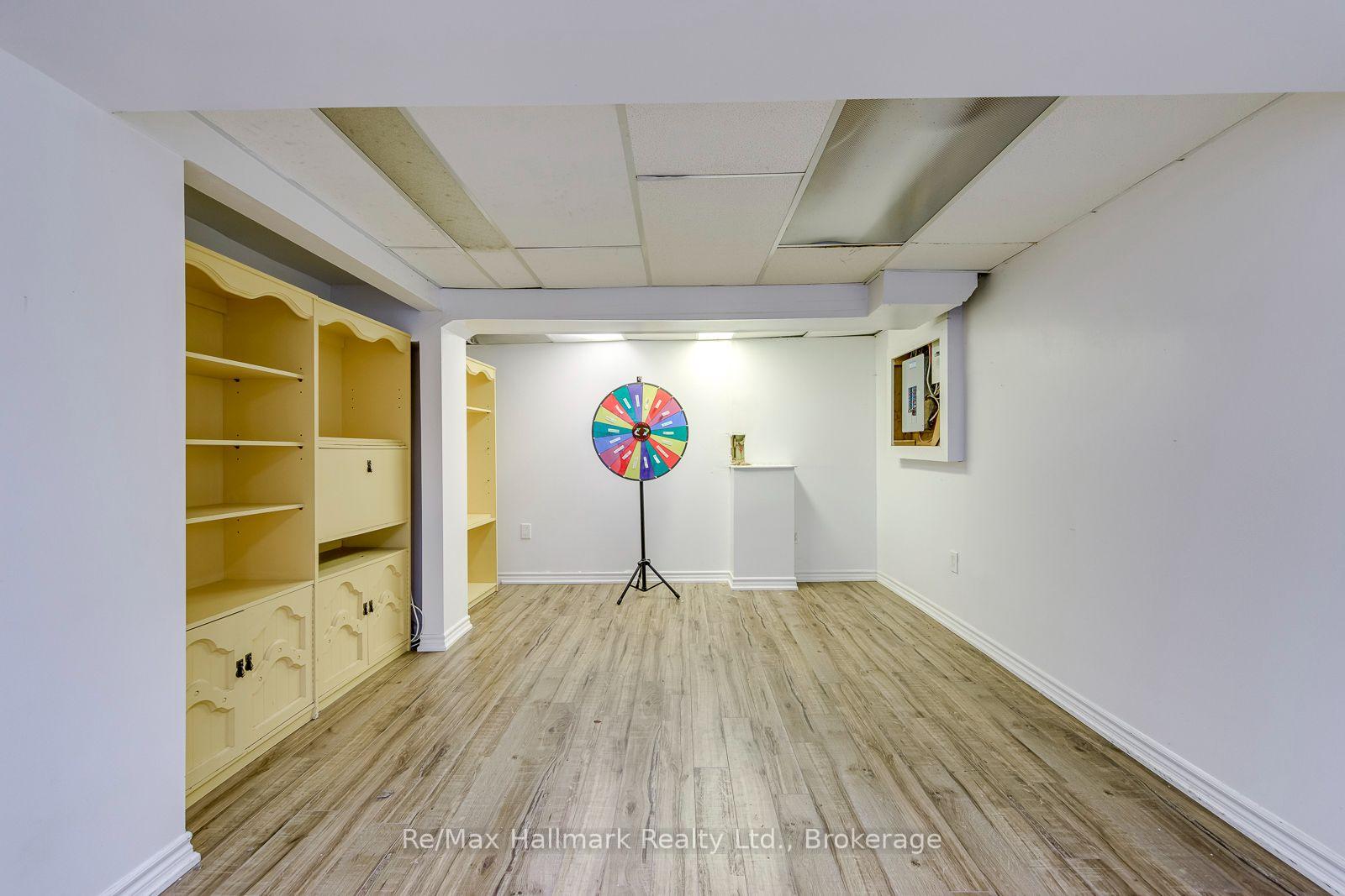 Photo 32 of 463 Candler Road, Oakville, Ford — HOMEH