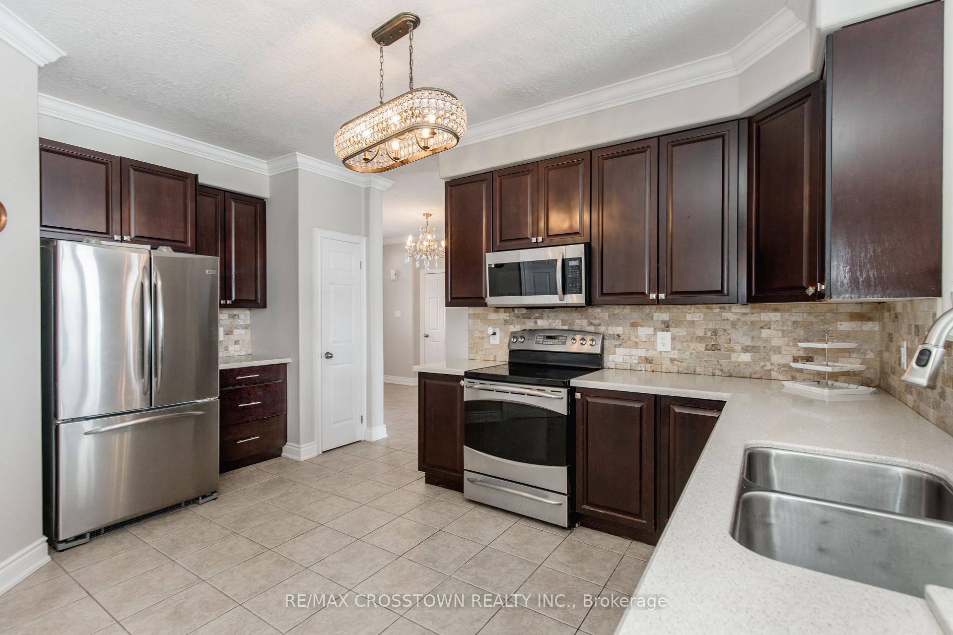 Photo 9 of 996 Booth Avenue, Innisfil, Alcona — HOMEH