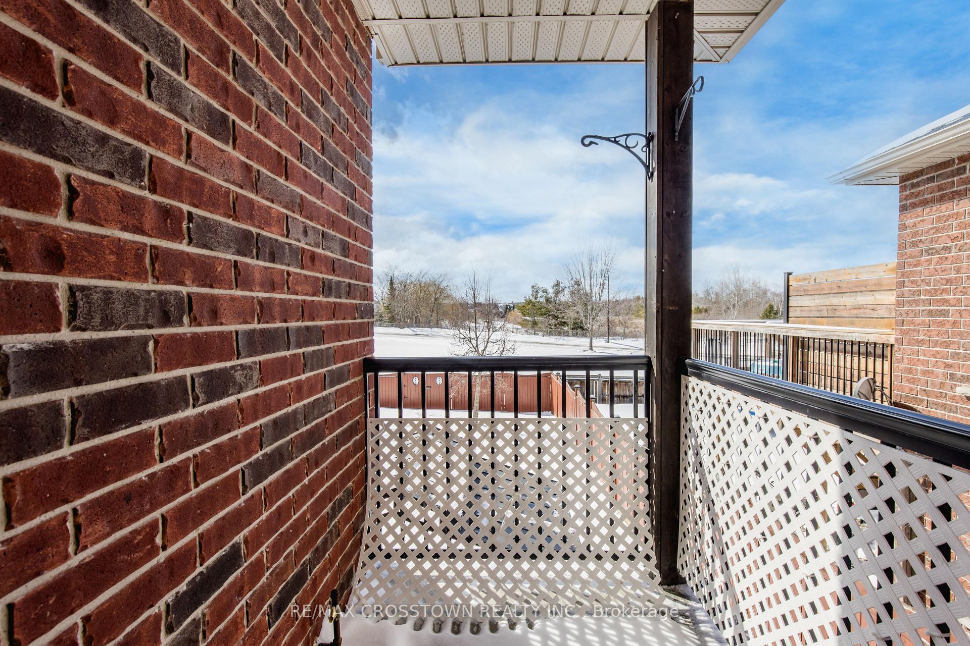 Photo 12 of 996 Booth Avenue, Innisfil, Alcona — HOMEH