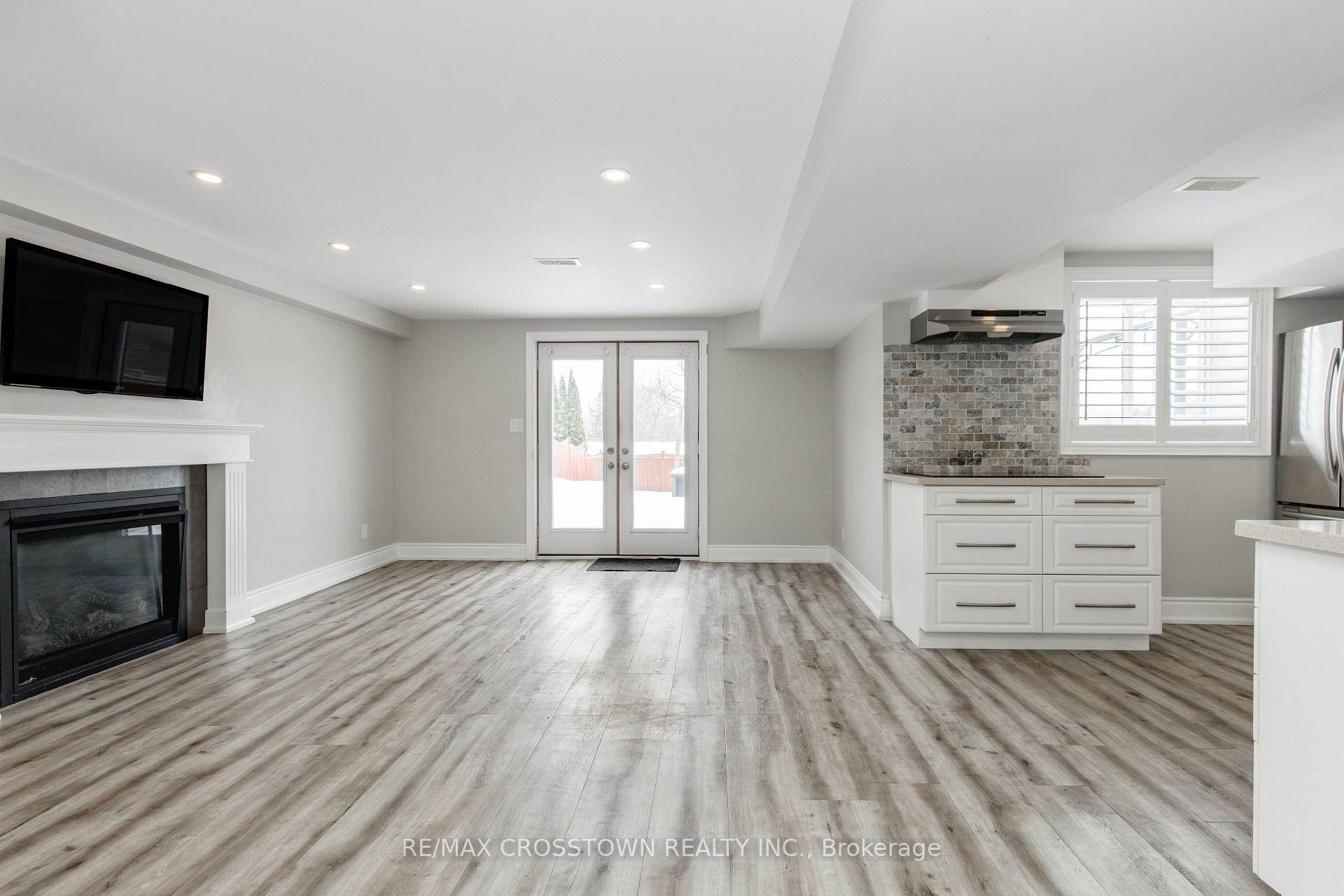 Photo 31 of 996 Booth Avenue, Innisfil, Alcona — HOMEH