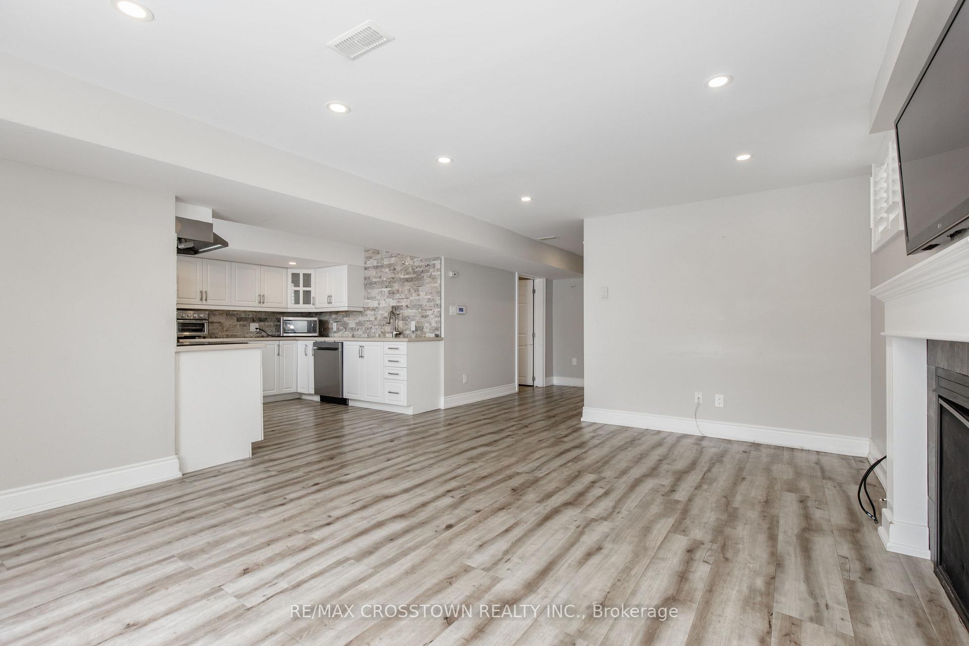 Photo 33 of 996 Booth Avenue, Innisfil, Alcona — HOMEH