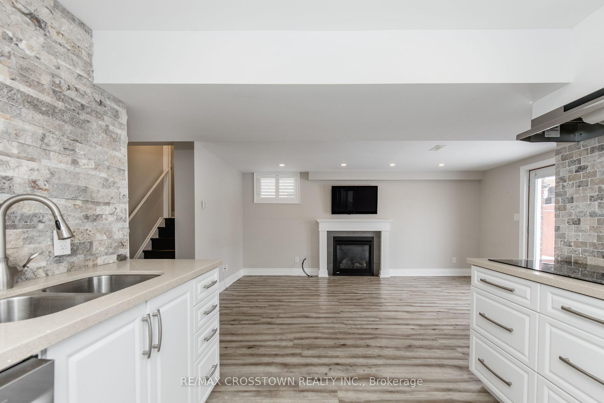 Photo 37 of 996 Booth Avenue, Innisfil, Alcona — HOMEH
