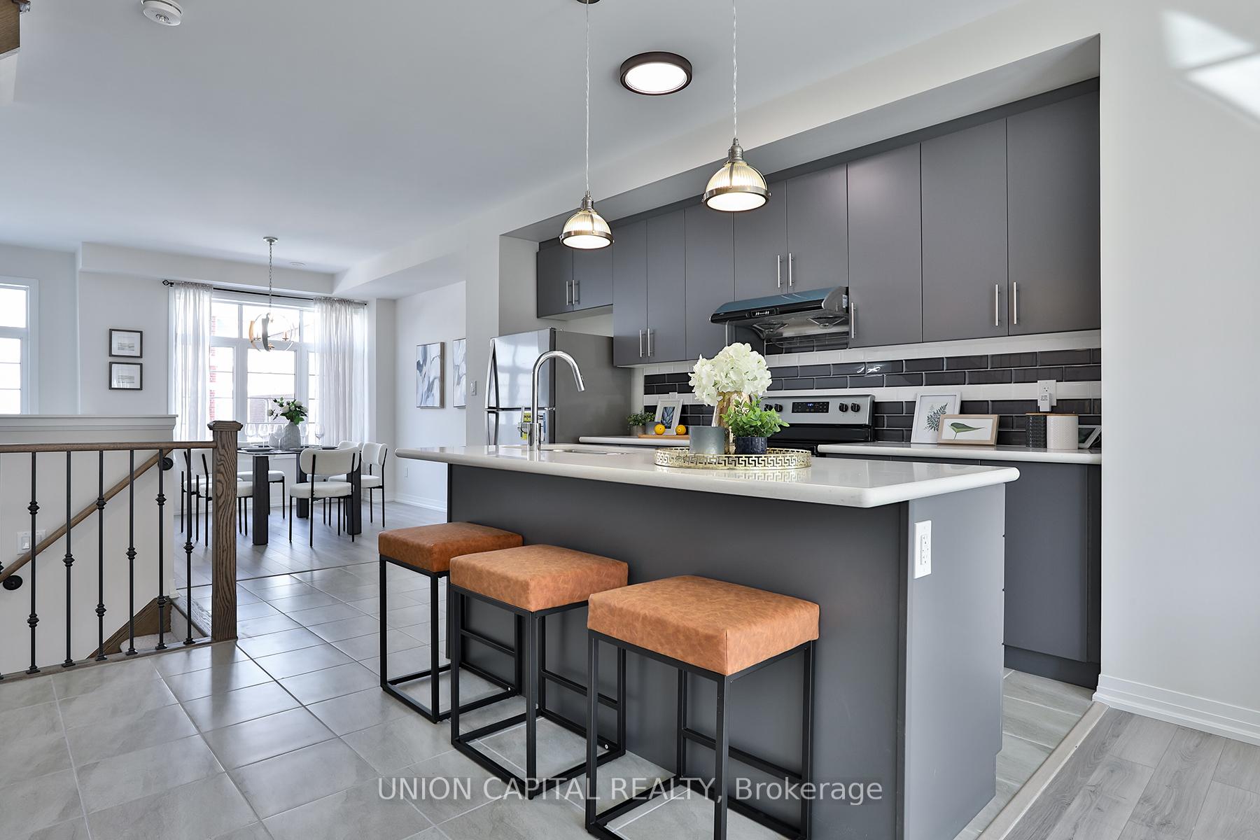 Photo 1 of 5 Sissons Way, Markham, Cedar Grove — HOMEH