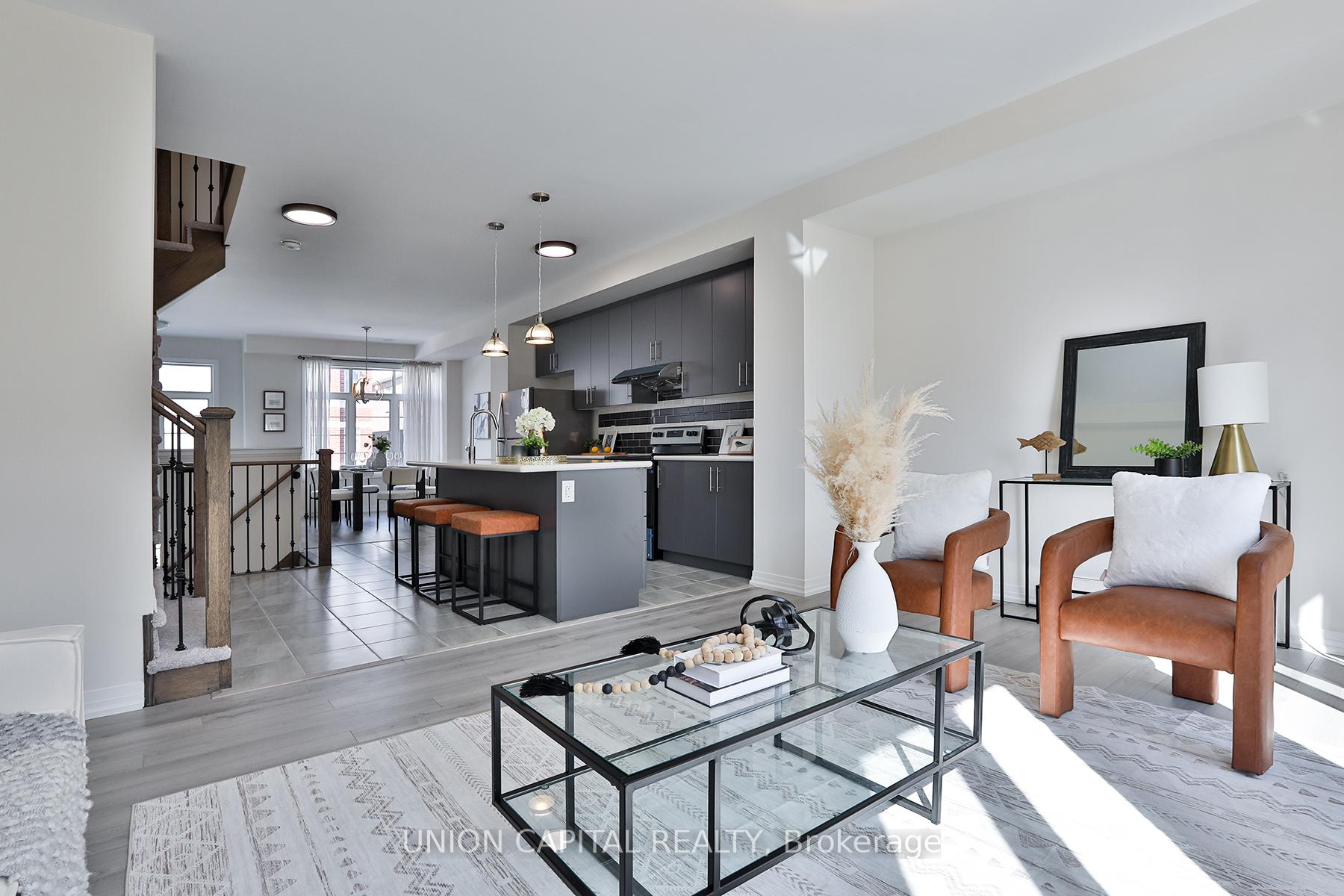 Photo 9 of 5 Sissons Way, Markham, Cedar Grove — HOMEH