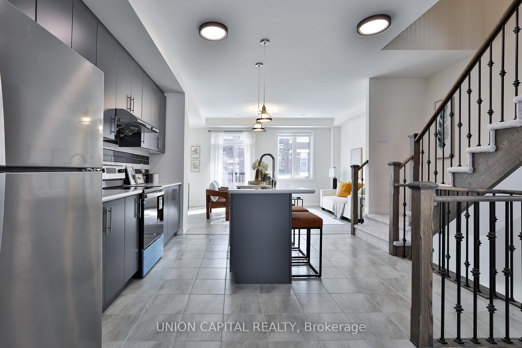 Photo 4 of 5 Sissons Way, Markham, Cedar Grove — HOMEH
