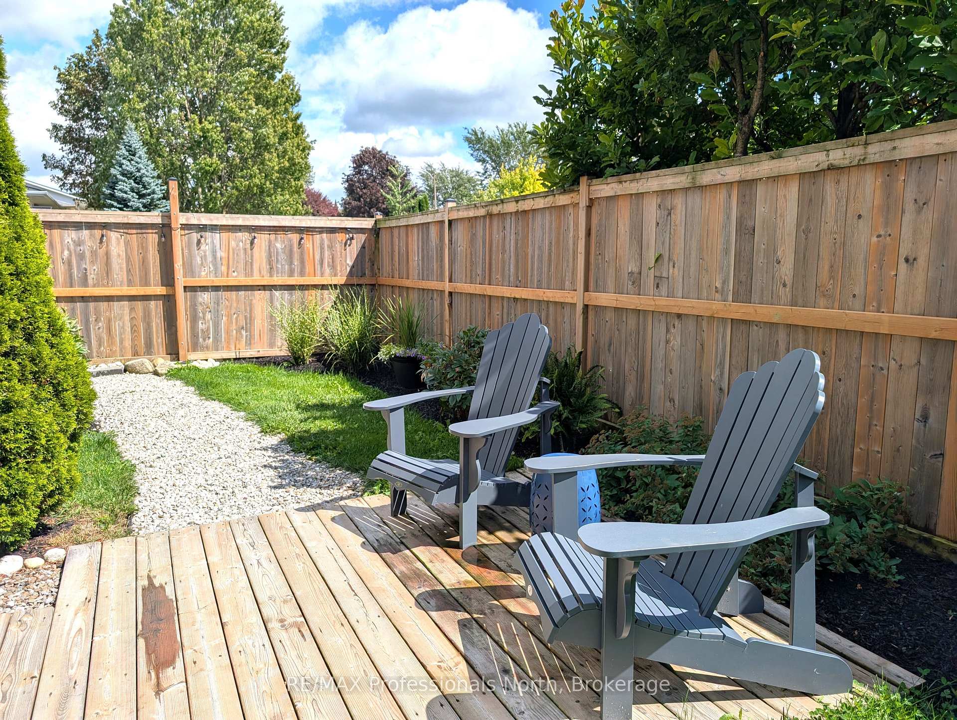 Photo 11 of 147 15th Ave Close, Hanover — HOMEH