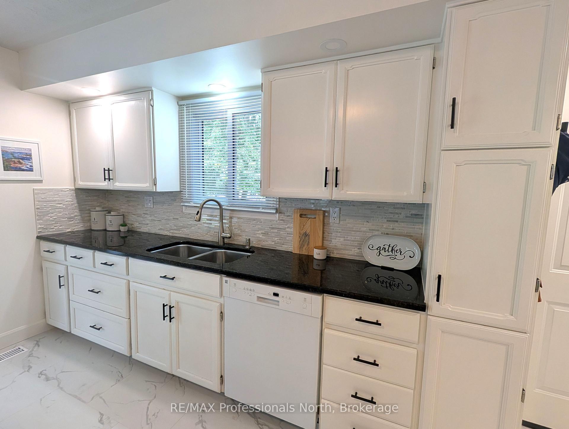 Photo 15 of 147 15th Ave Close, Hanover — HOMEH