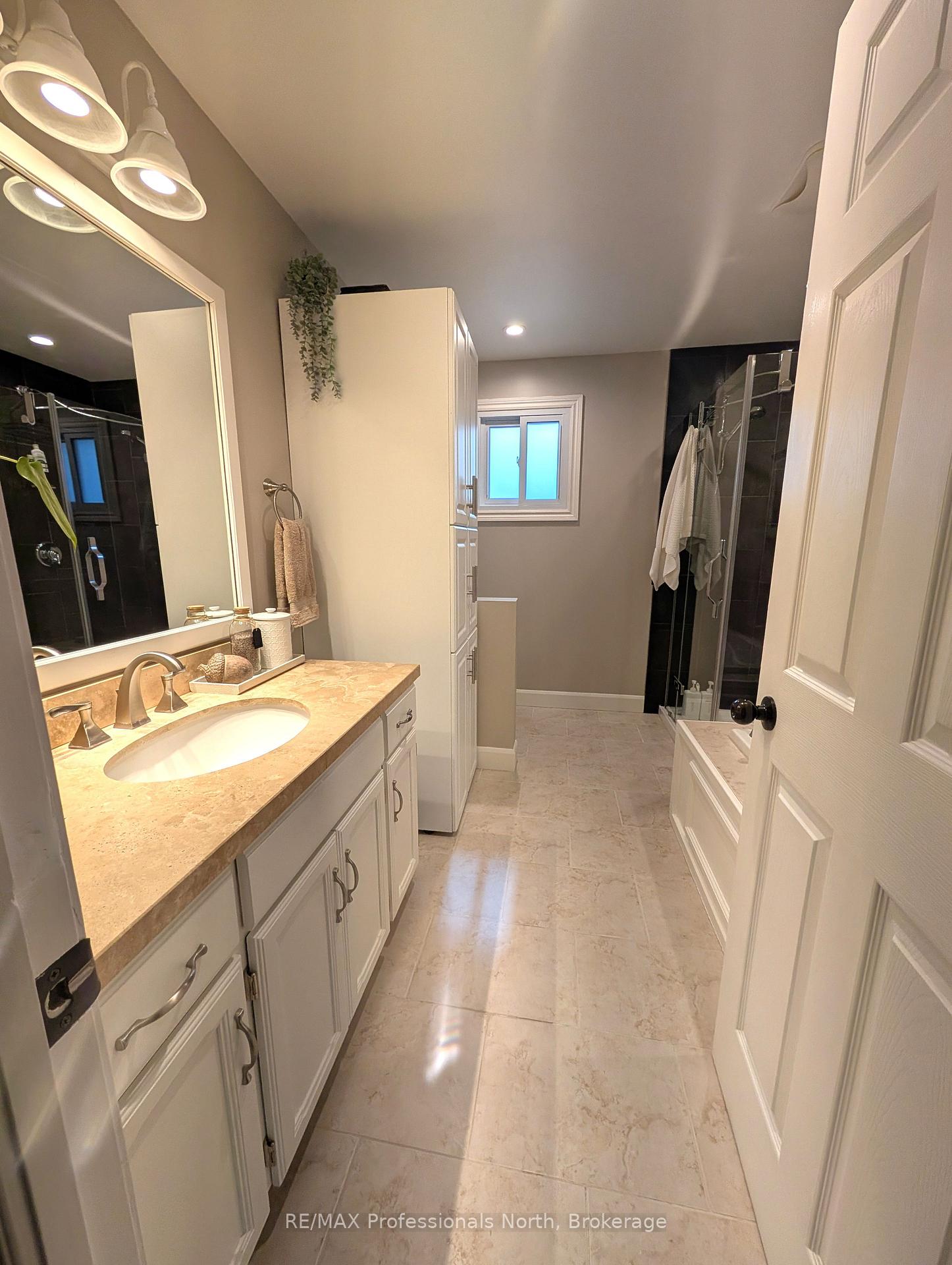 Photo 21 of 147 15th Ave Close, Hanover — HOMEH