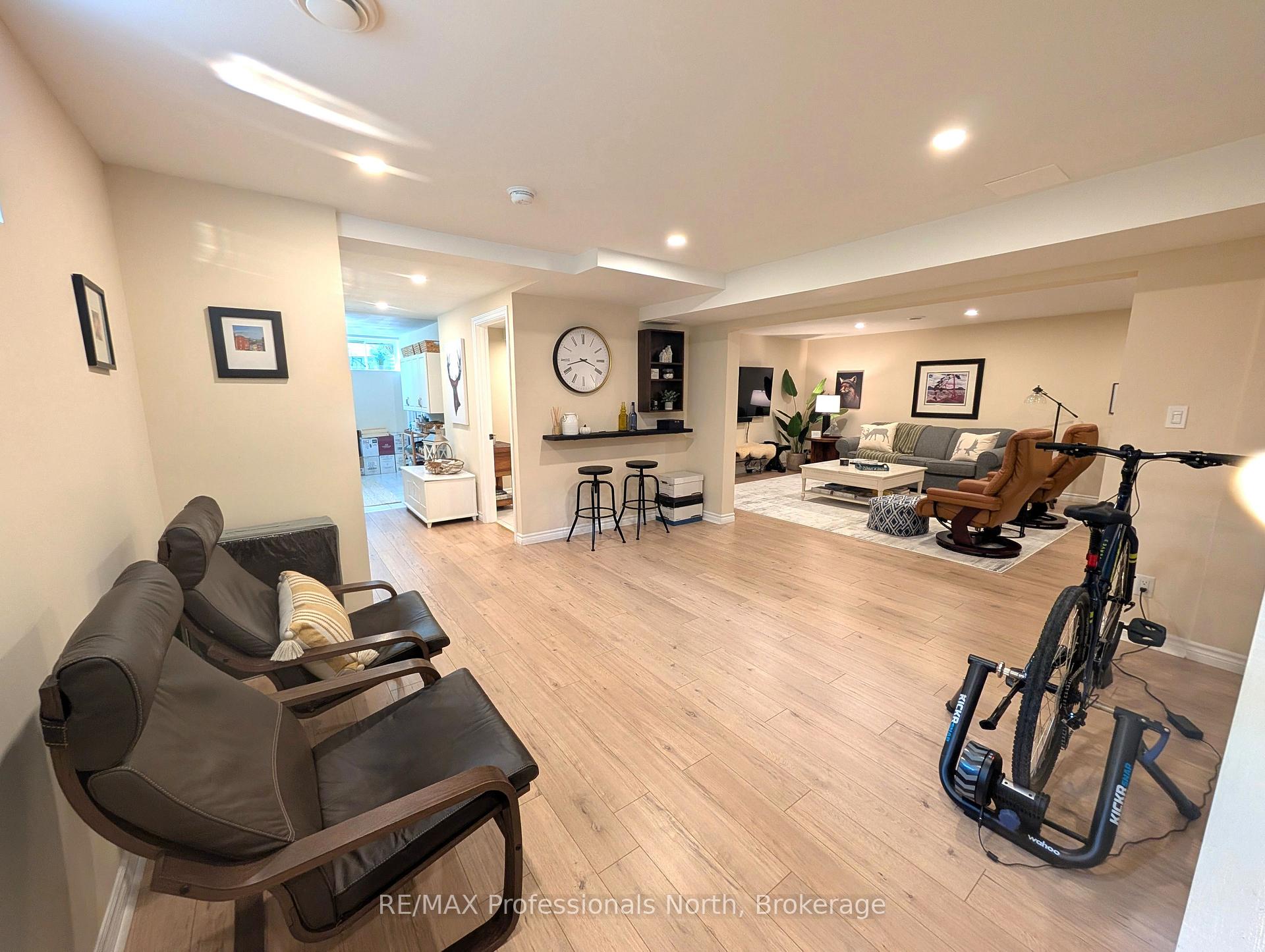 Photo 24 of 147 15th Ave Close, Hanover — HOMEH