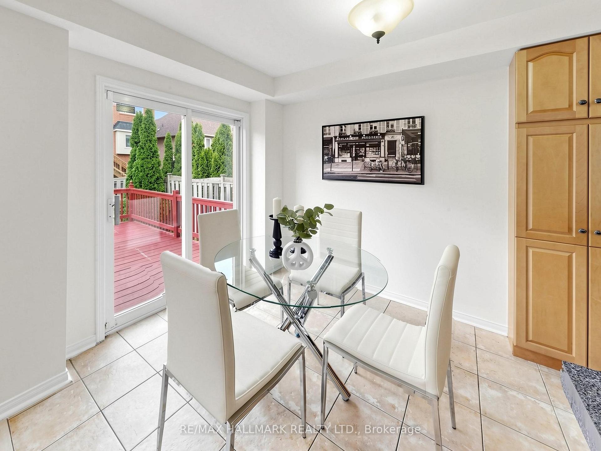 Photo 13 of 12 Stokely Crescent, Whitby, Downtown Whitby — HOMEH