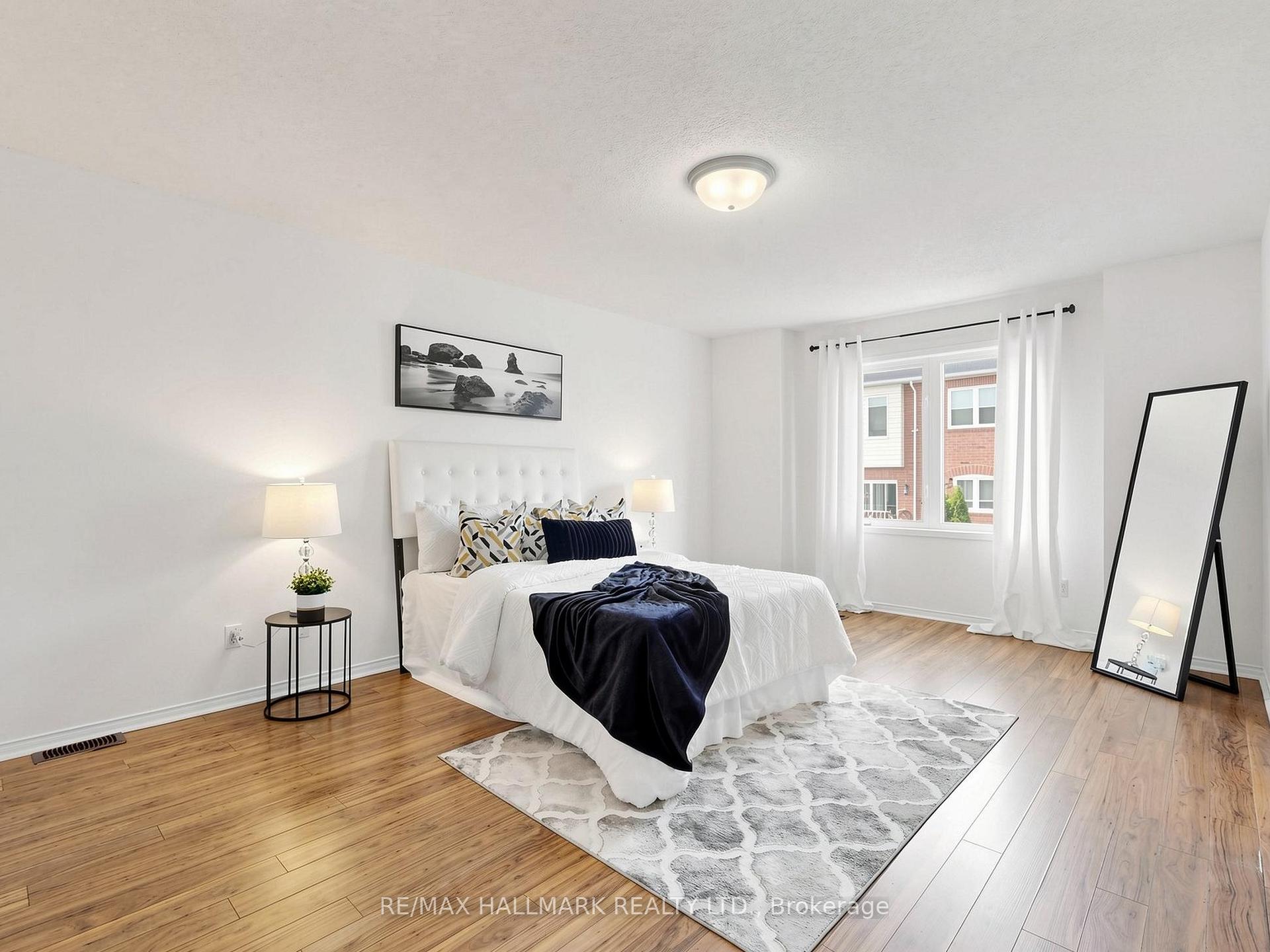 Photo 19 of 12 Stokely Crescent, Whitby, Downtown Whitby — HOMEH