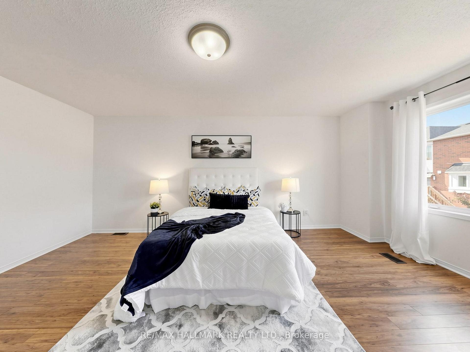 Photo 21 of 12 Stokely Crescent, Whitby, Downtown Whitby — HOMEH