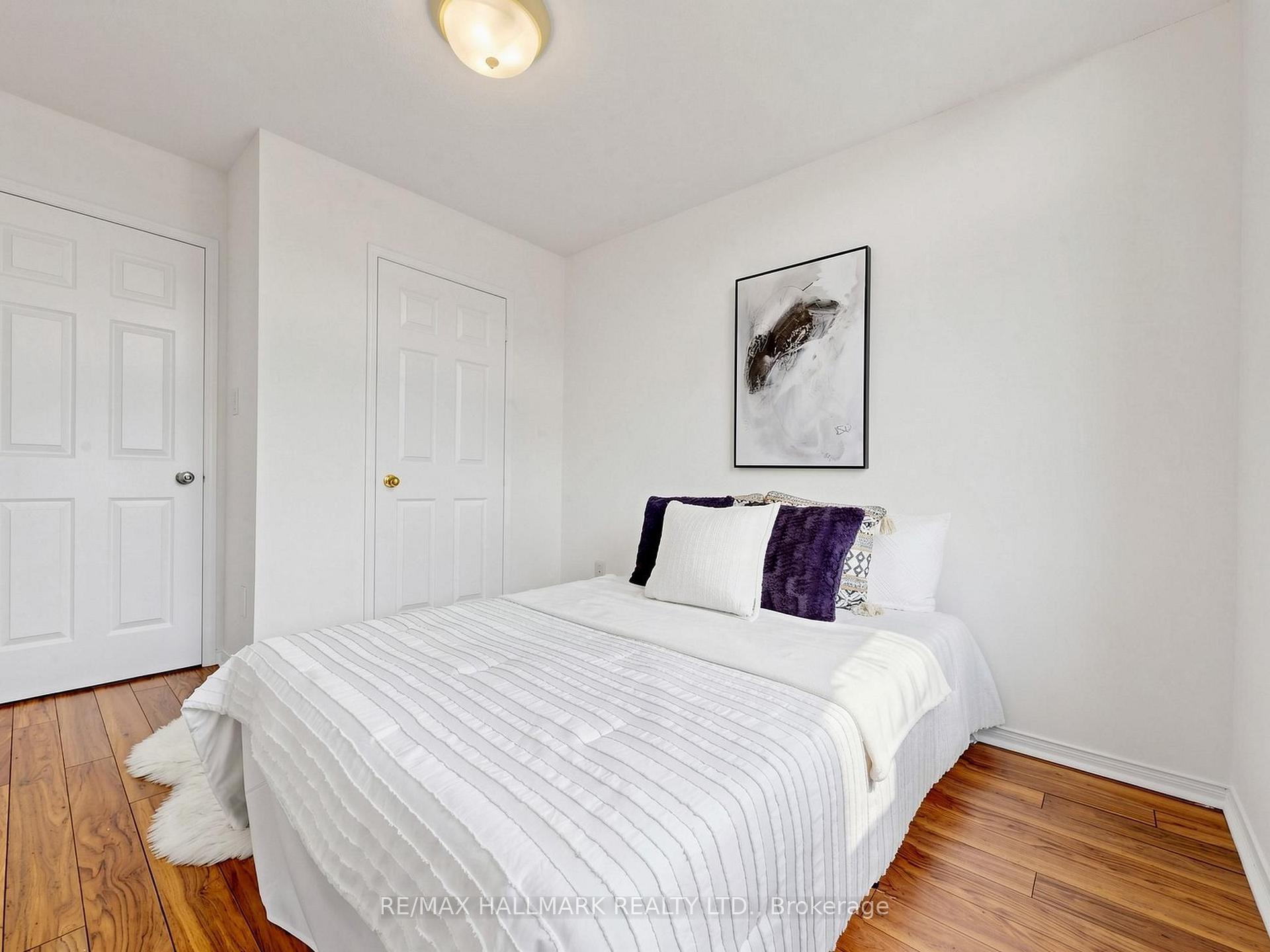 Photo 28 of 12 Stokely Crescent, Whitby, Downtown Whitby — HOMEH