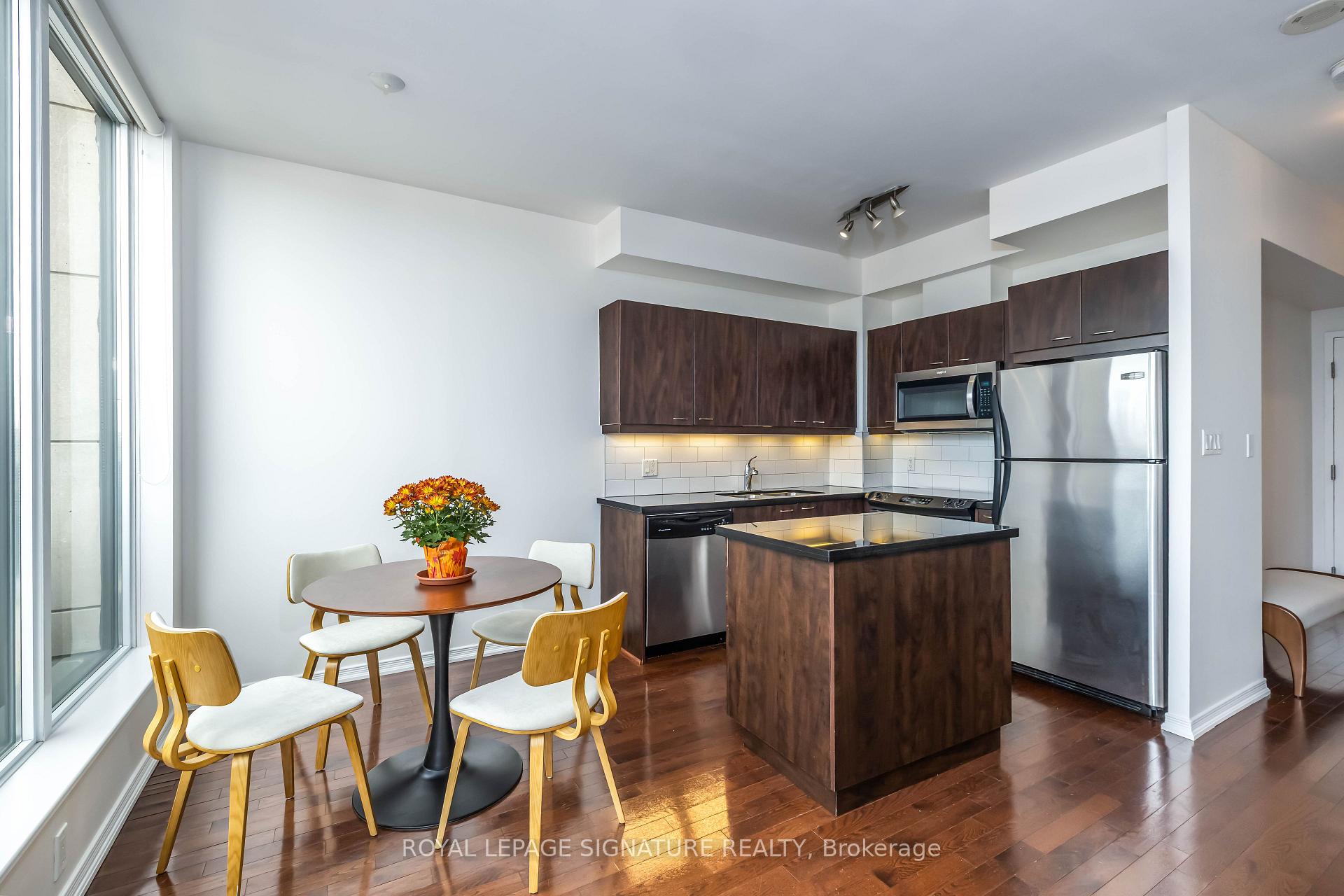 Photo 6 of Unit PH07, 308 Palmerston Avenue, Toronto, Palmerston-Little Italy — HOMEH