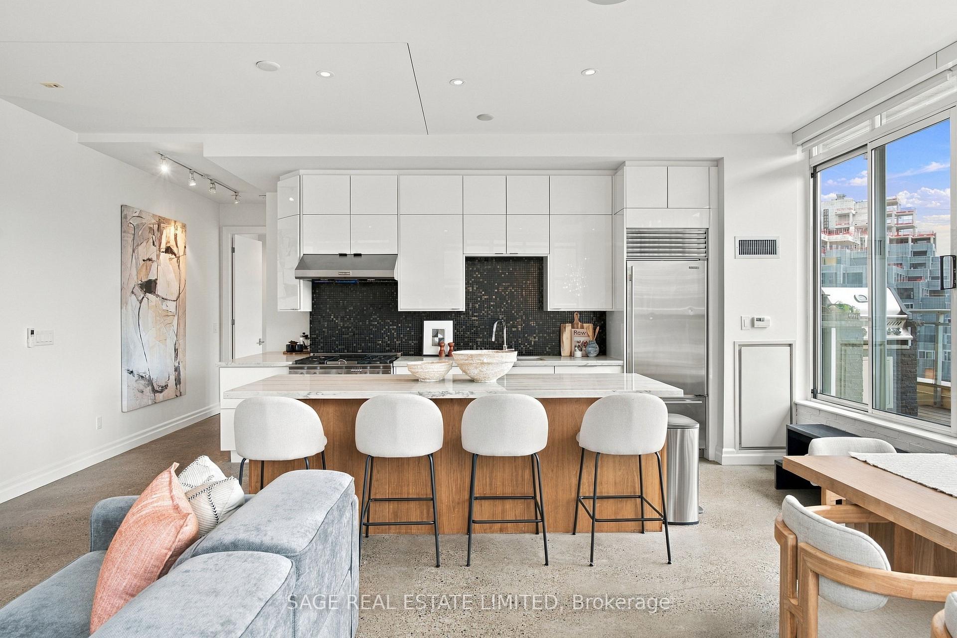 Photo 9 of Unit 903, 19 Brant Street, Toronto, Waterfront Communities — HOMEH
