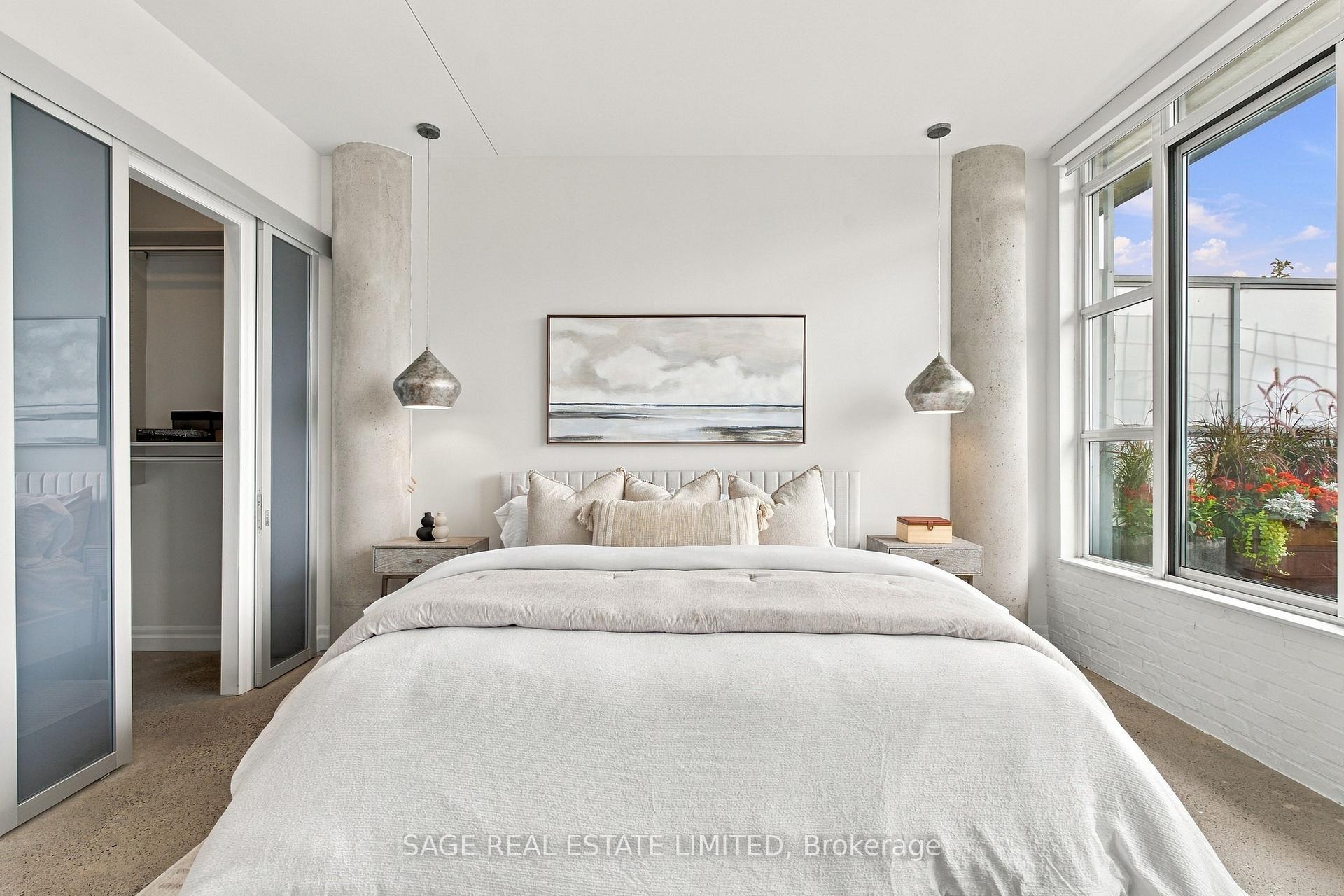 Photo 15 of Unit 903, 19 Brant Street, Toronto, Waterfront Communities — HOMEH