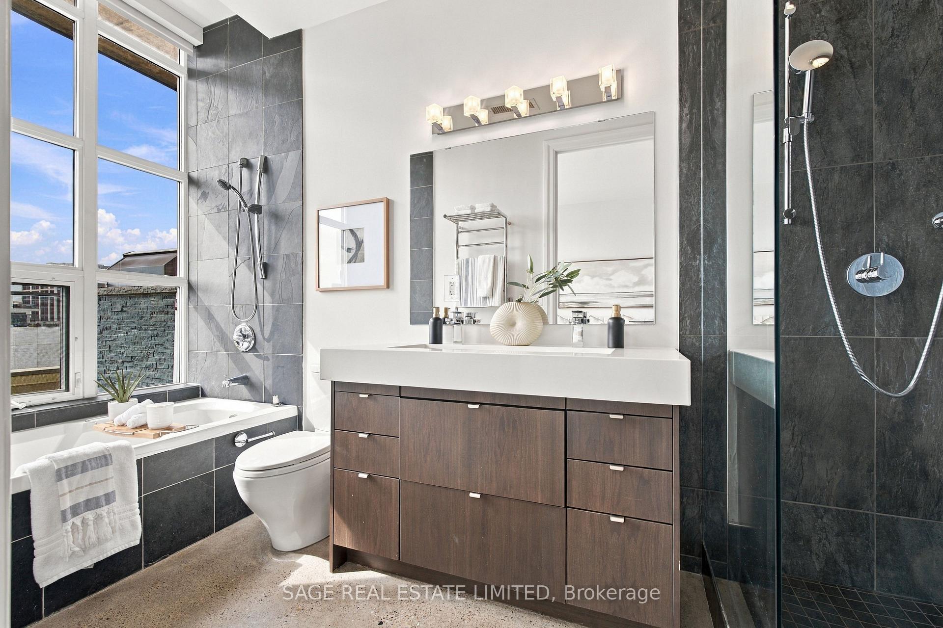 Photo 19 of Unit 903, 19 Brant Street, Toronto, Waterfront Communities — HOMEH