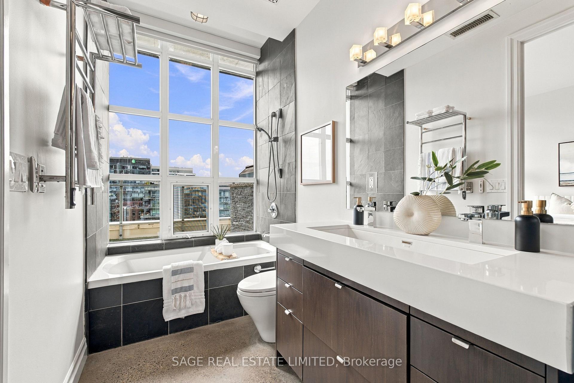 Photo 21 of Unit 903, 19 Brant Street, Toronto, Waterfront Communities — HOMEH
