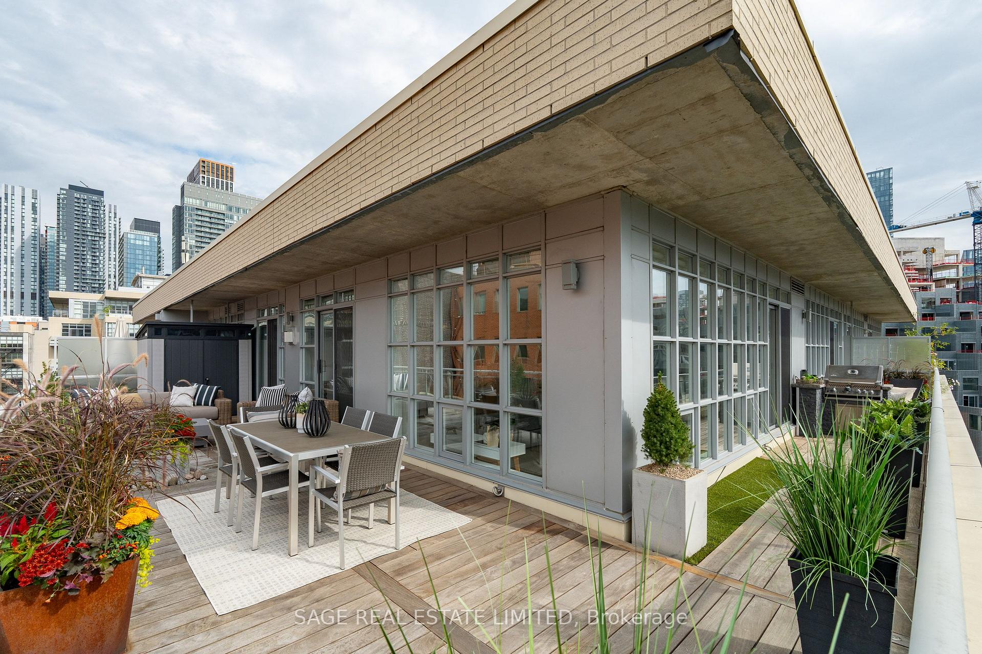 Photo 31 of Unit 903, 19 Brant Street, Toronto, Waterfront Communities — HOMEH
