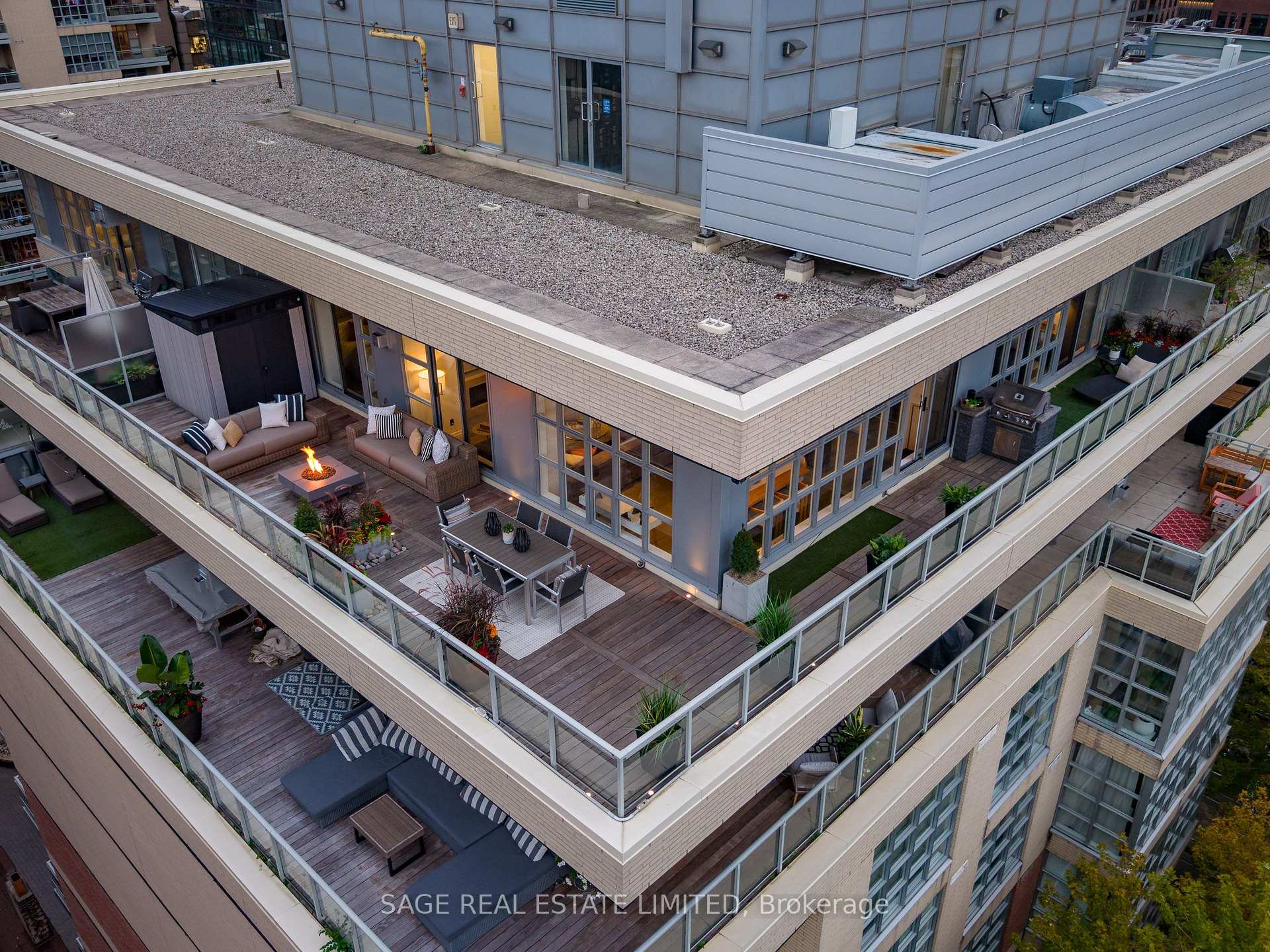 Photo 38 of Unit 903, 19 Brant Street, Toronto, Waterfront Communities — HOMEH