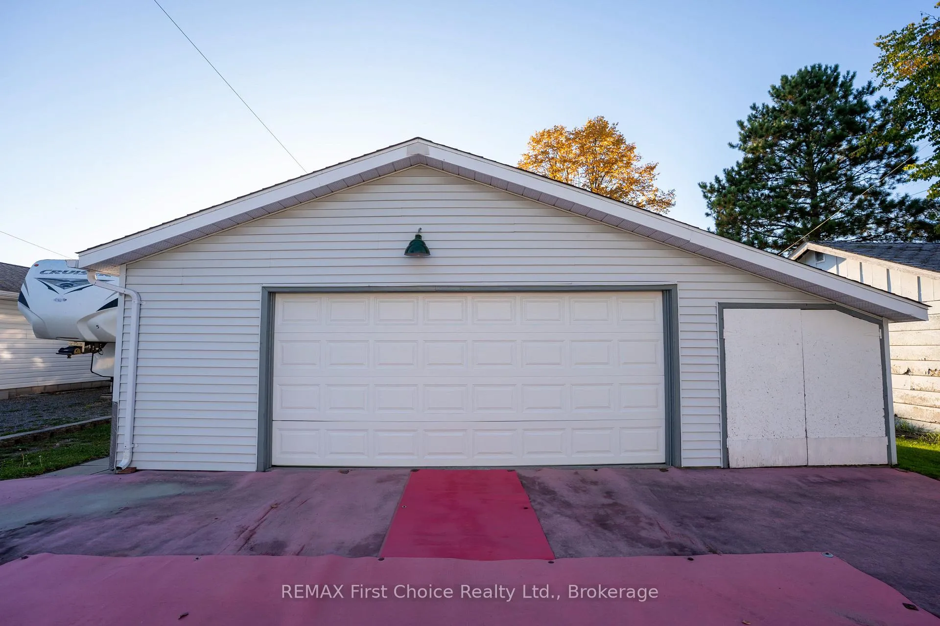 Photo 31 of 942 Crowe Avenue, Fort Frances — HOMEH