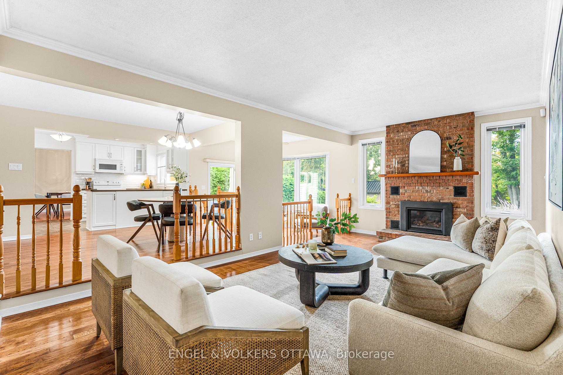 Photo 23 of 6 Forest Heights Avenue, Ottawa, Stittsville (Central) — HOMEH