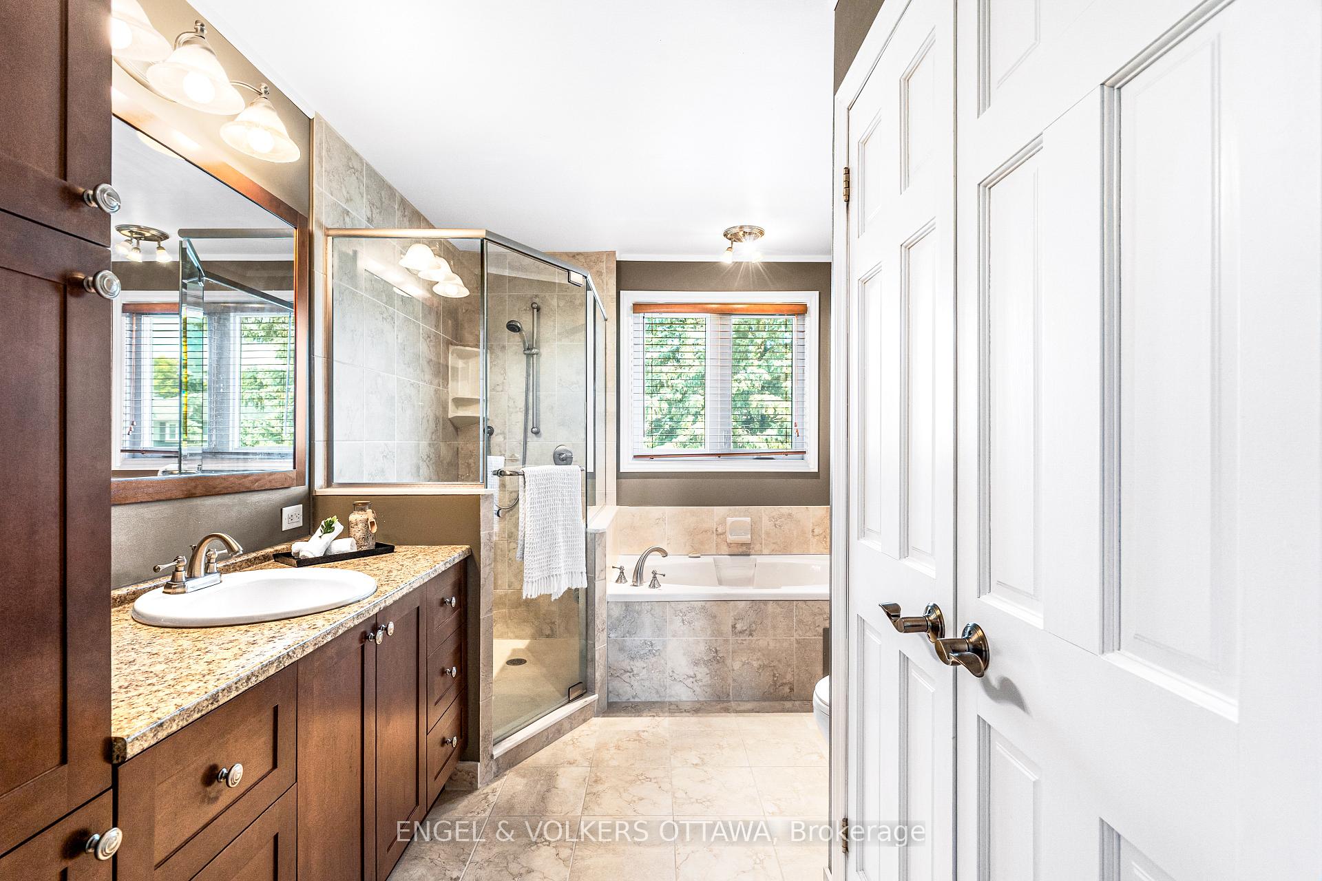 Photo 31 of 6 Forest Heights Avenue, Ottawa, Stittsville (Central) — HOMEH