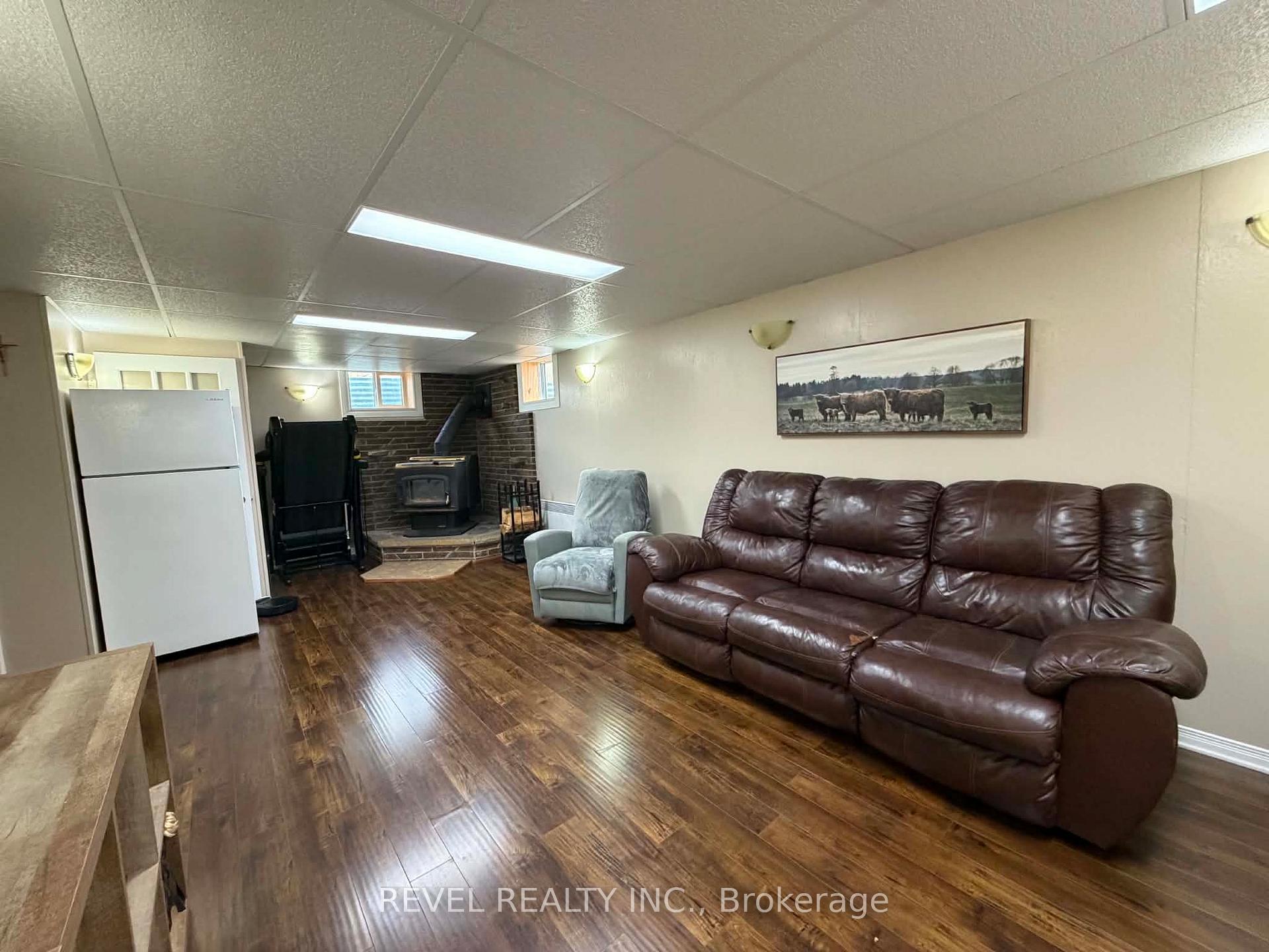 Photo 15 of 315 Frontenac Crescent, Timmins, MTJ - Main Area — HOMEH