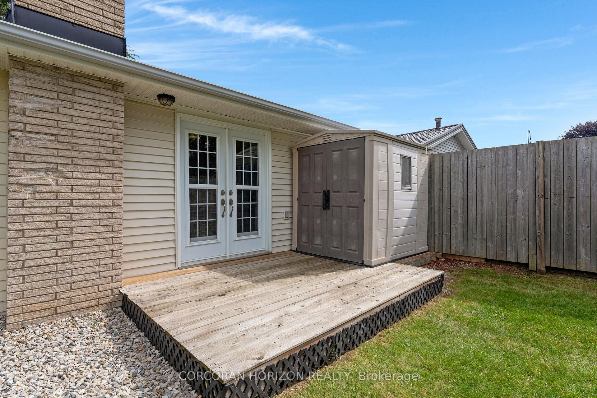 Photo 38 of 63 Cedarhill Crescent, Kitchener, Alpine — HOMEH