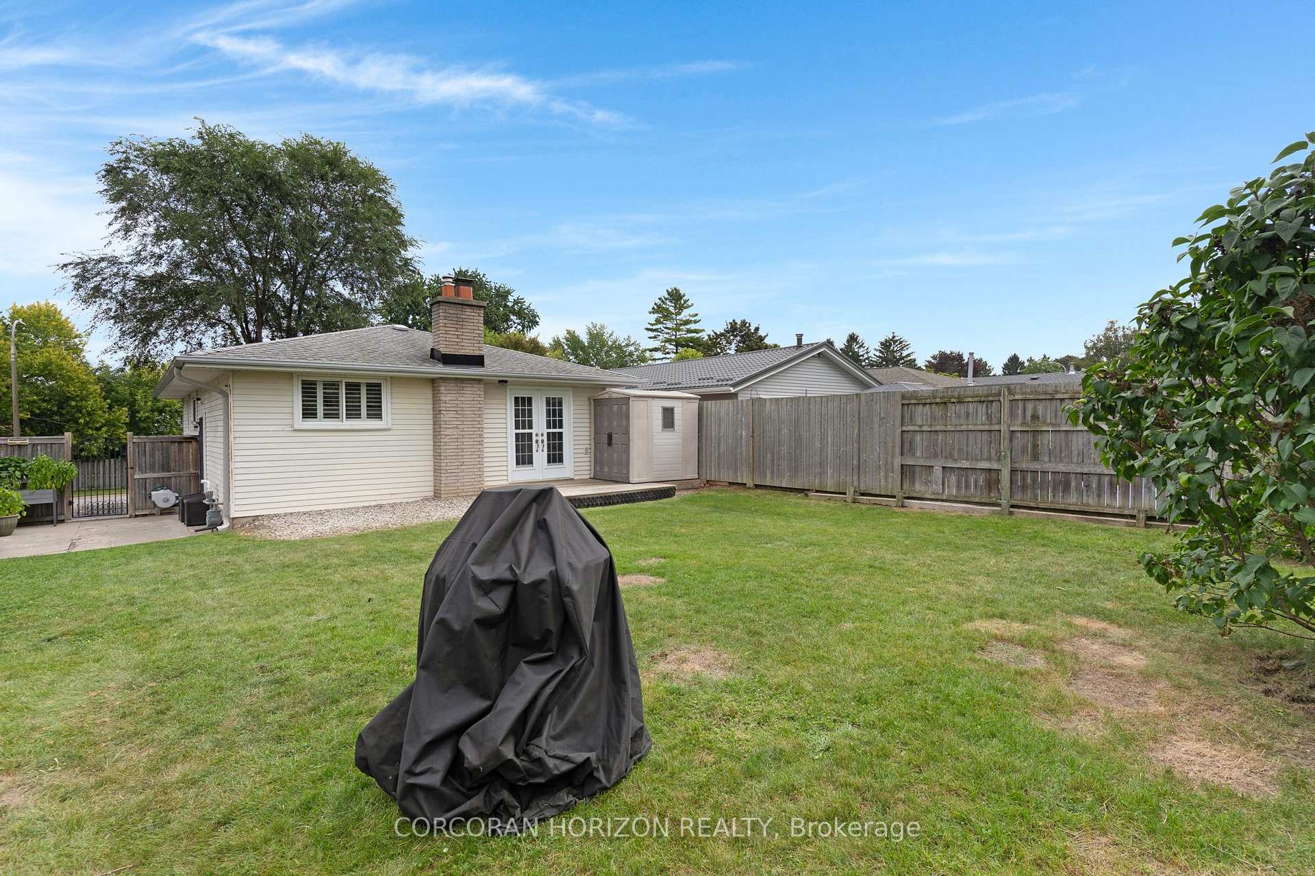 Photo 41 of 63 Cedarhill Crescent, Kitchener, Alpine — HOMEH