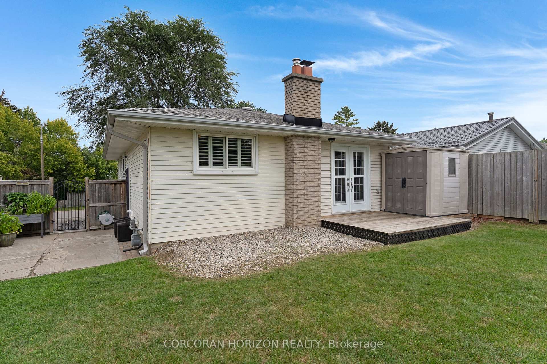 Photo 42 of 63 Cedarhill Crescent, Kitchener, Alpine — HOMEH