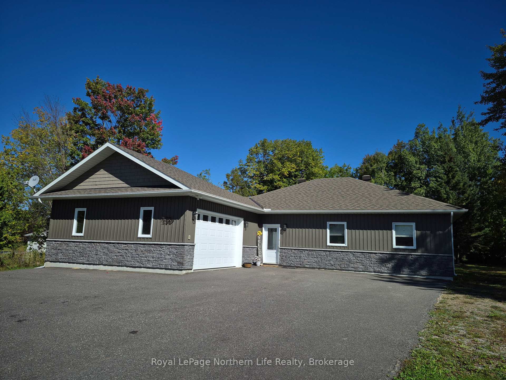 Photo of 329 Poplar Street