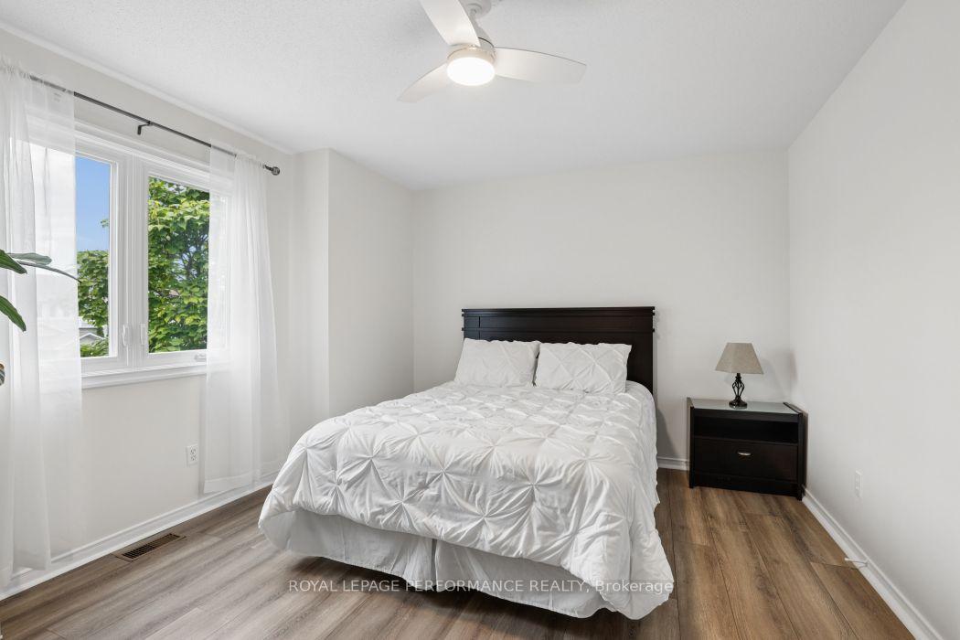 Photo 20 of 1887 Hennessy Crescent, Ottawa, Fallingbrook/Gardenway South — HOMEH