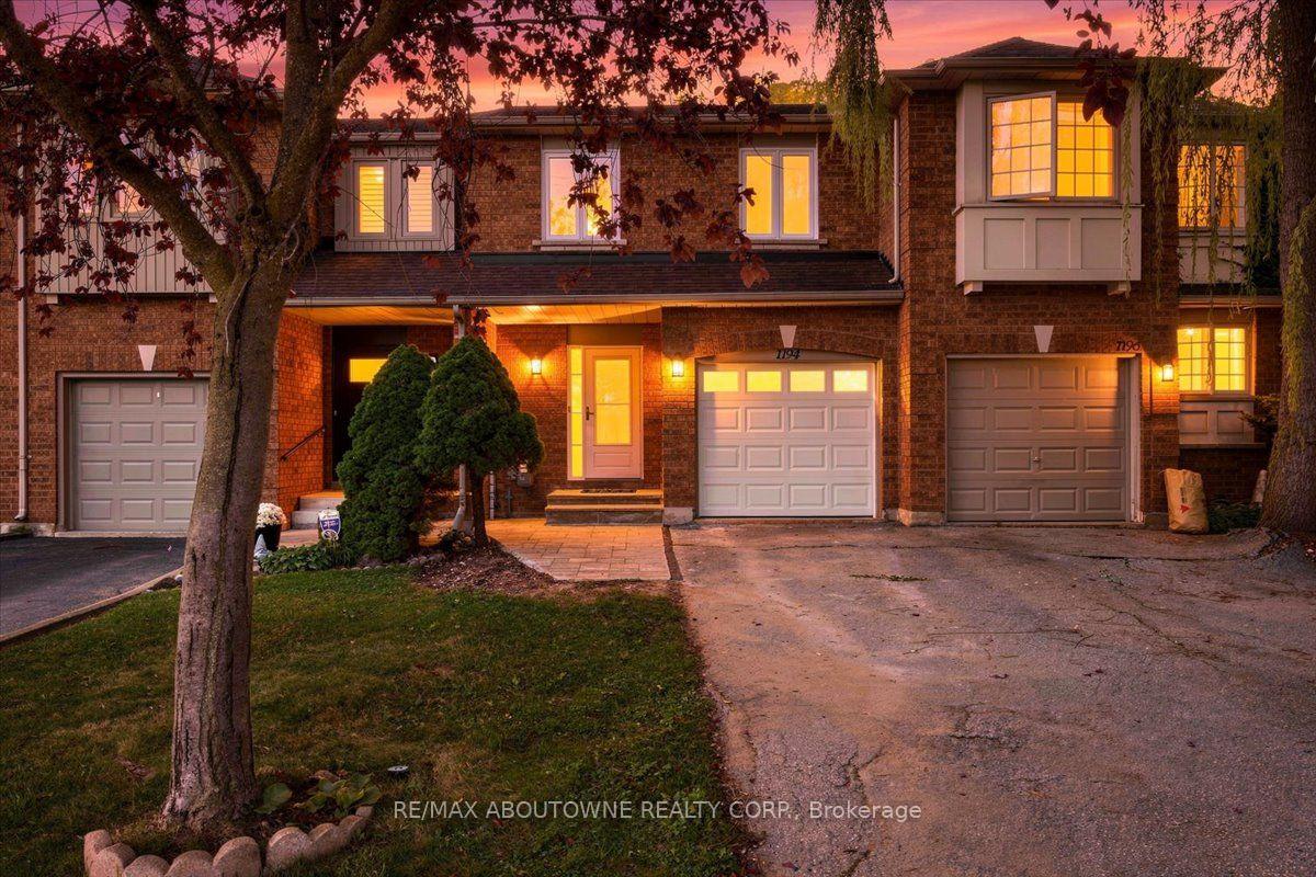 Front of 1194 Treetop Terrace