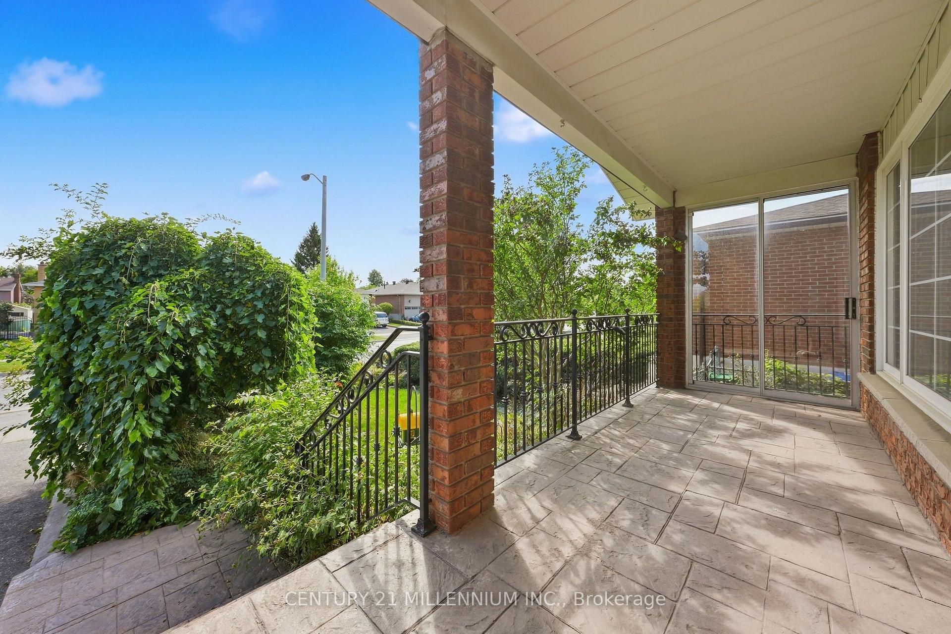 Photo 3 of 16 Jardine Street, Brampton, Northgate — HOMEH
