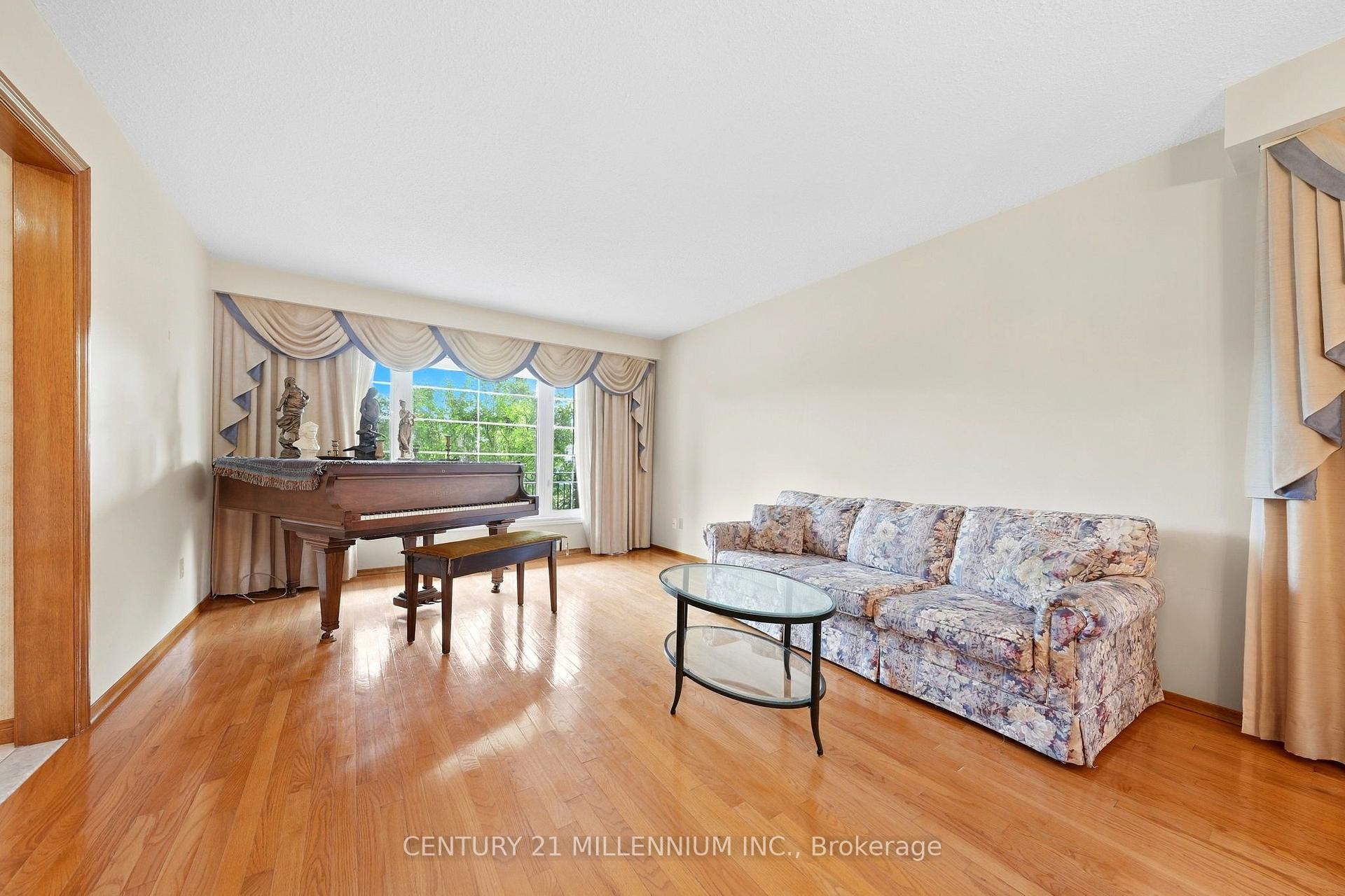 Photo 6 of 16 Jardine Street, Brampton, Northgate — HOMEH