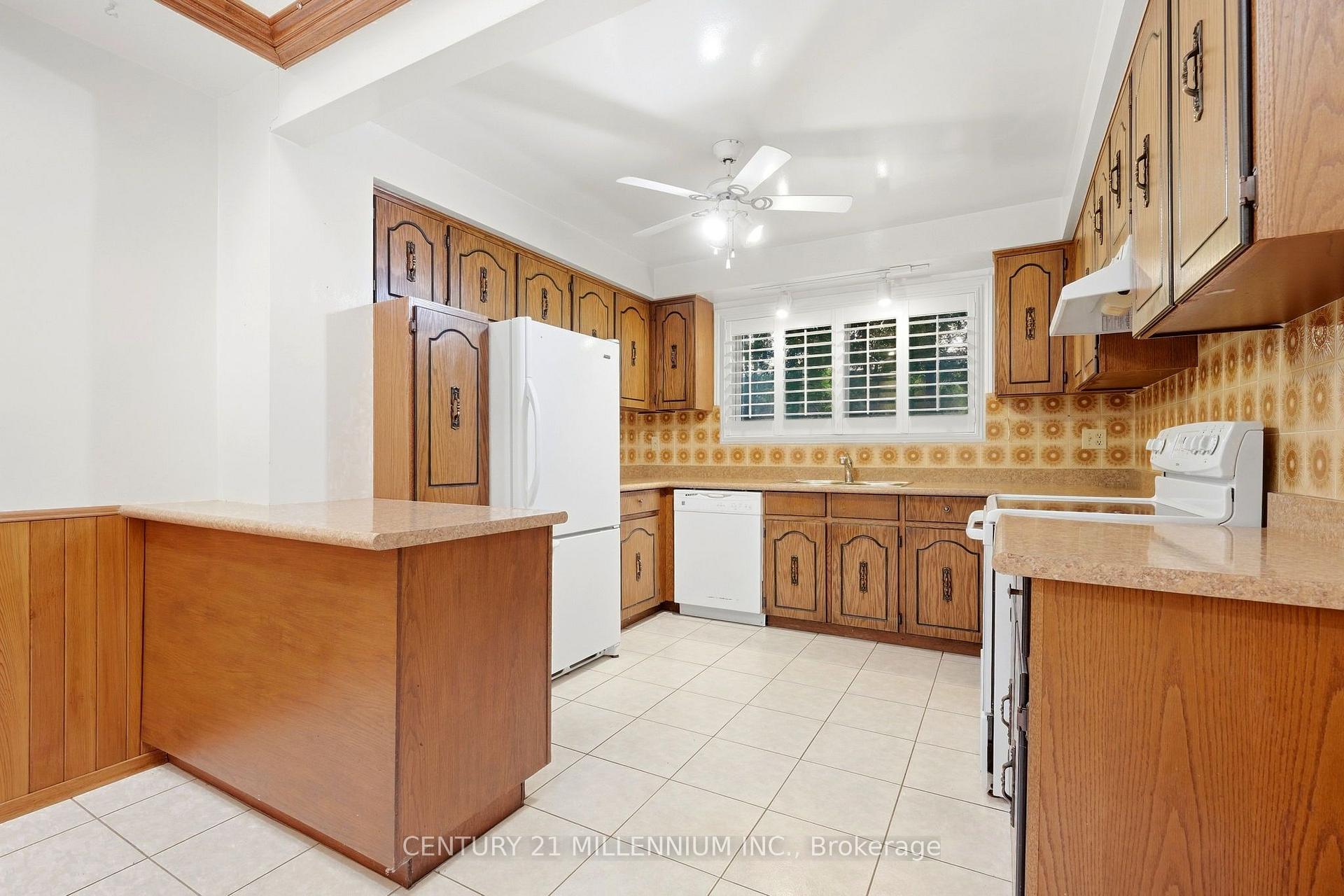 Photo 9 of 16 Jardine Street, Brampton, Northgate — HOMEH